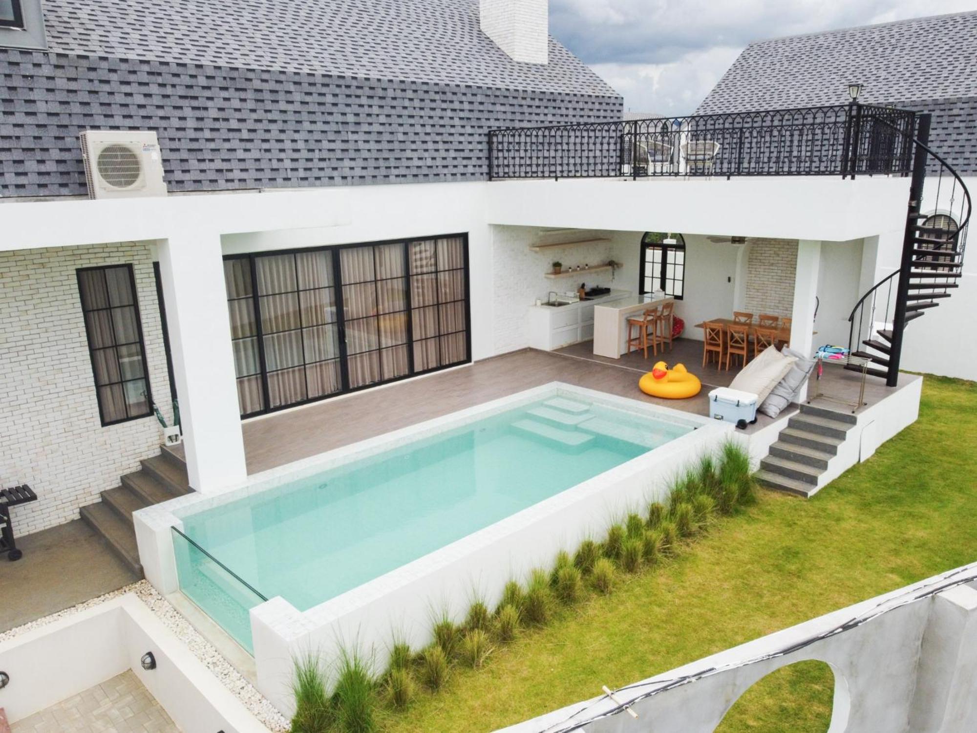 Oxygen Valley Khao Yai A6 Villa *