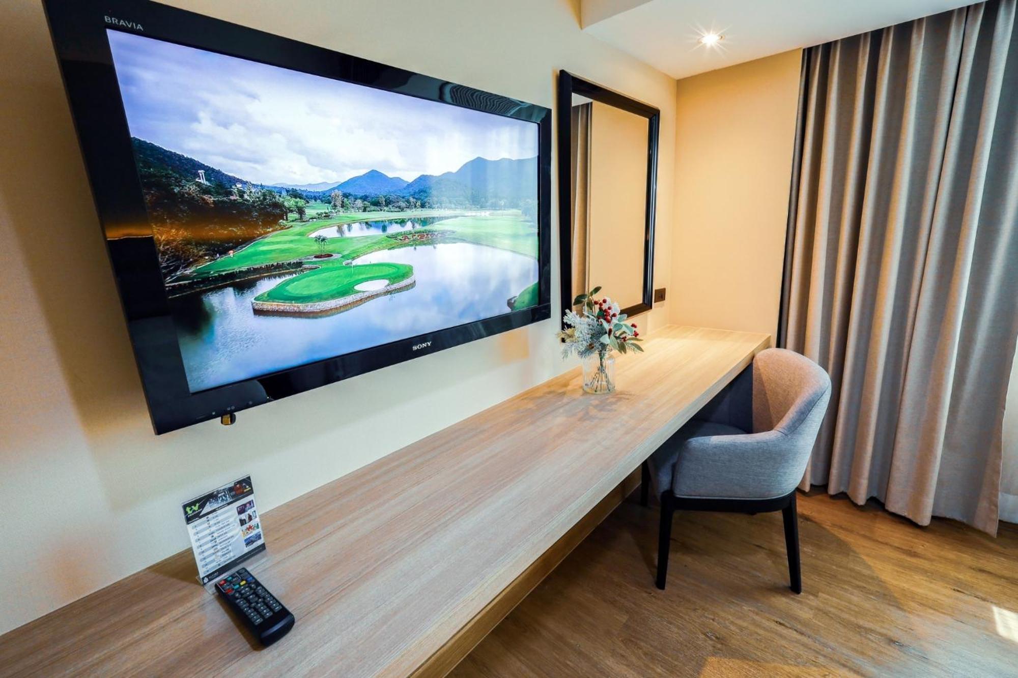 Alpine Golf Chiang Mai Resort 3*