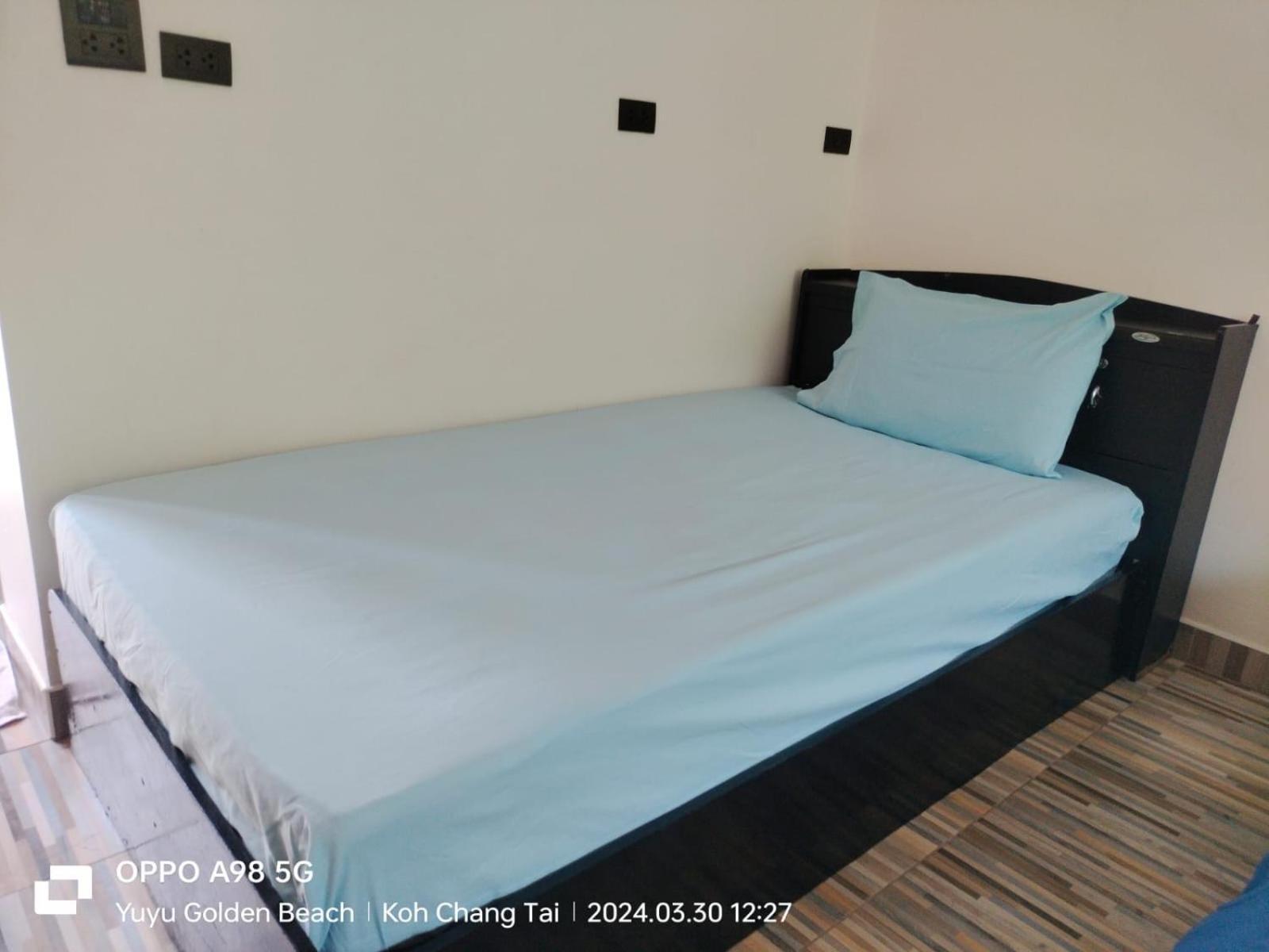Yuyu Golden Resort 2*