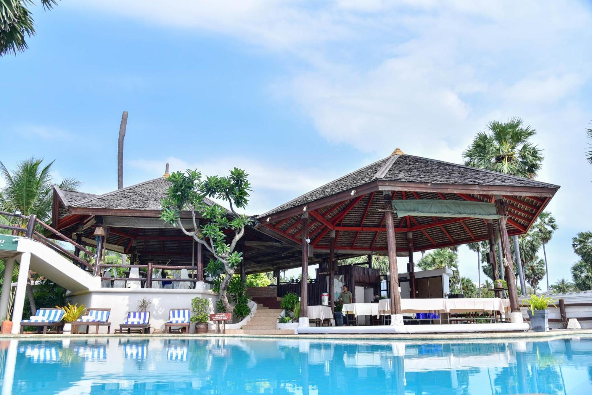 Tanaosri Resort Pran Buri