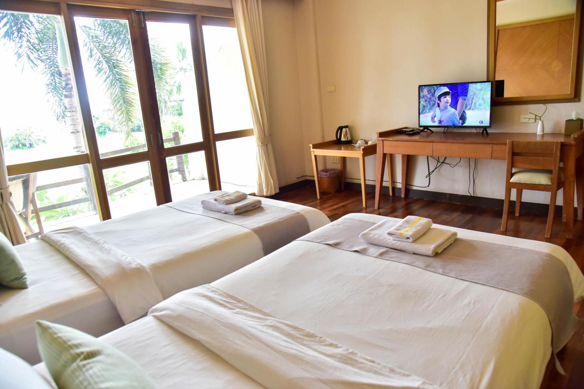 Tanaosri Resort