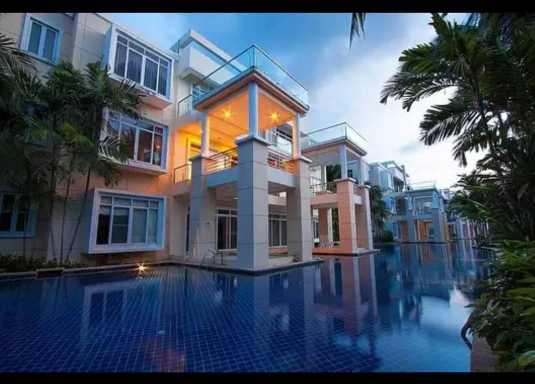 Sunvillas Hua Hin Blue Lagoon