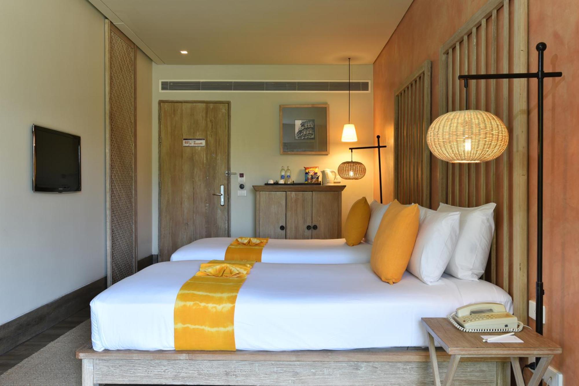 Mercure Samui Tana 4*