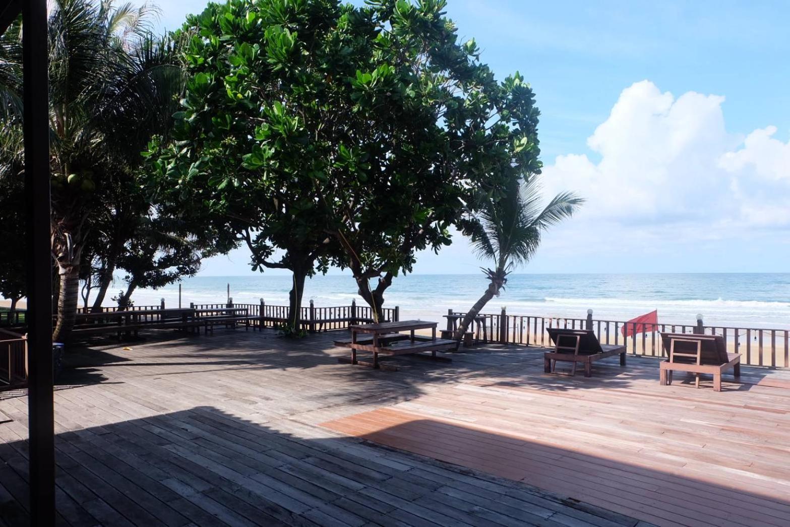 Smile Boutique Resort Chao Lao Beach