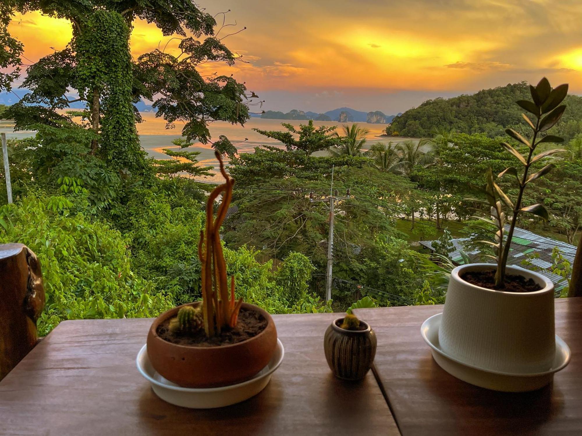 Bed & Breakfast Hillhouse - Ko Yao Noi