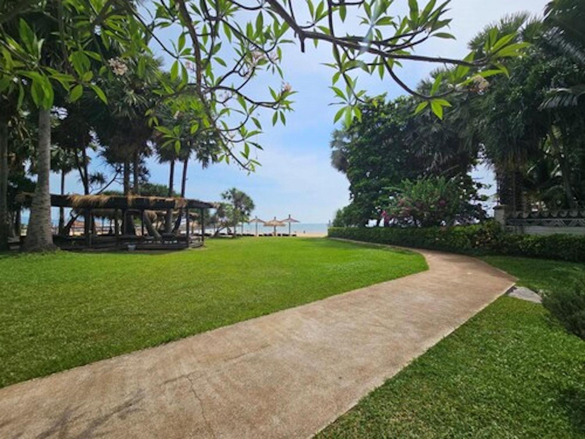 Botany Pattaya Resort Na Chom Thian