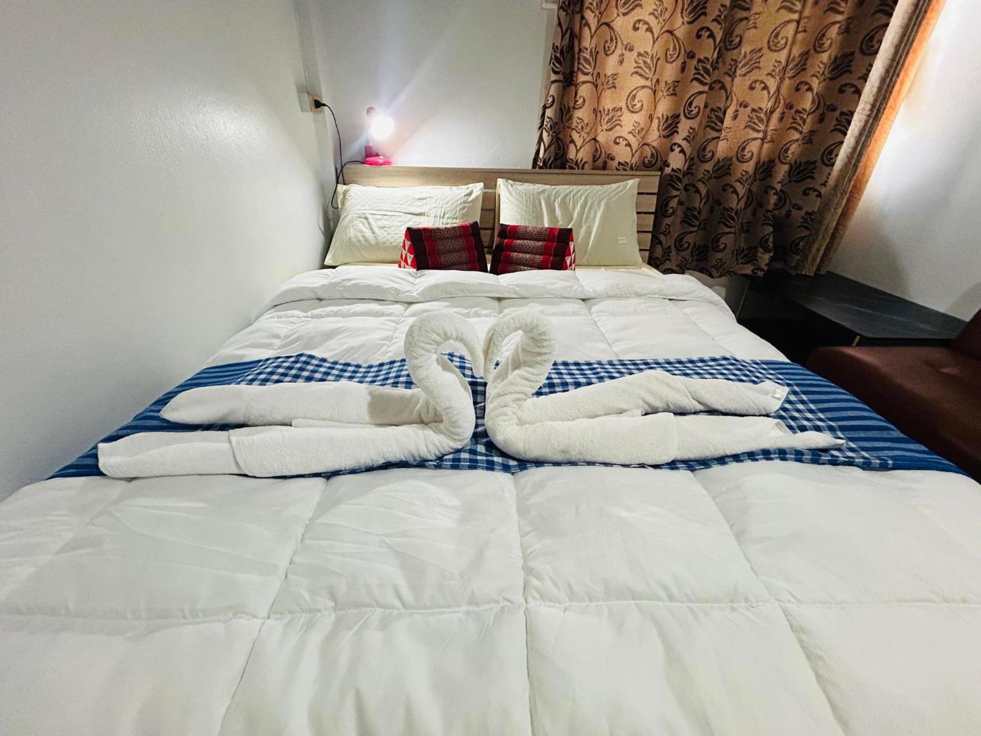 Noot's Bar And Guest house Kanchanaburi