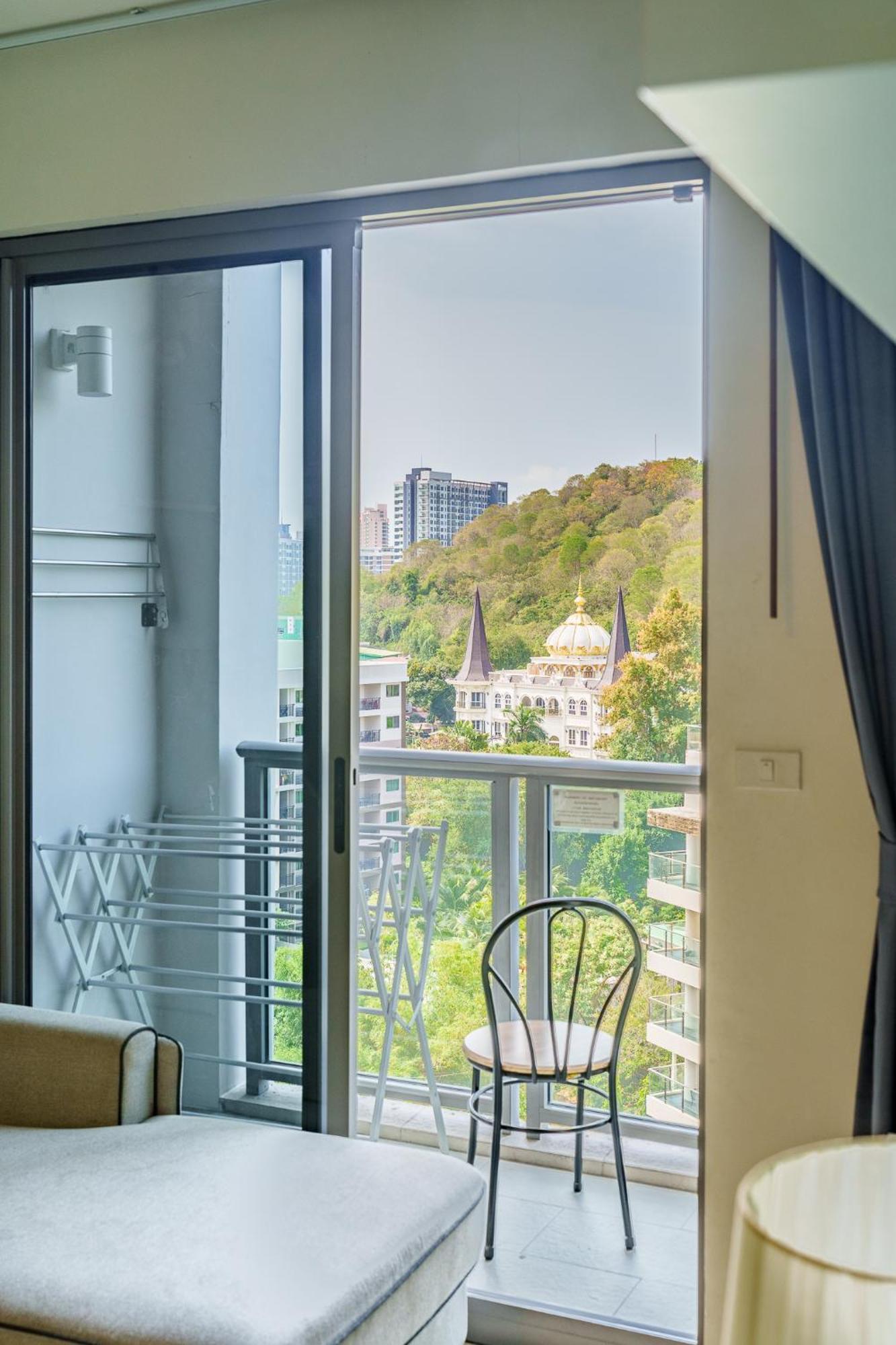 Unixx By Win Apartamento Pattaya