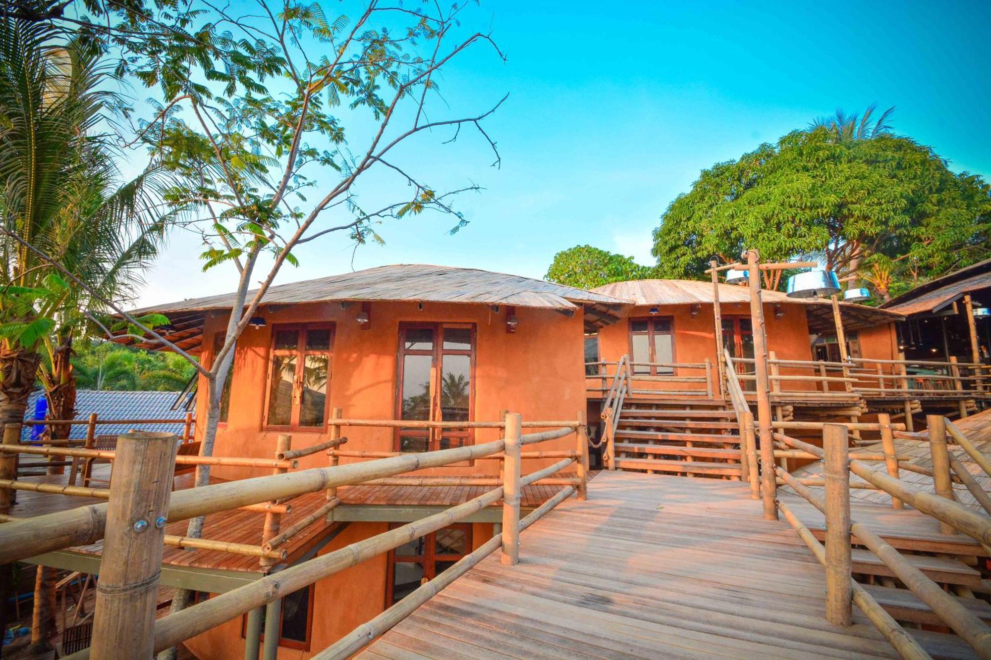 The Mud - Eco Hotel Ban Bang Po