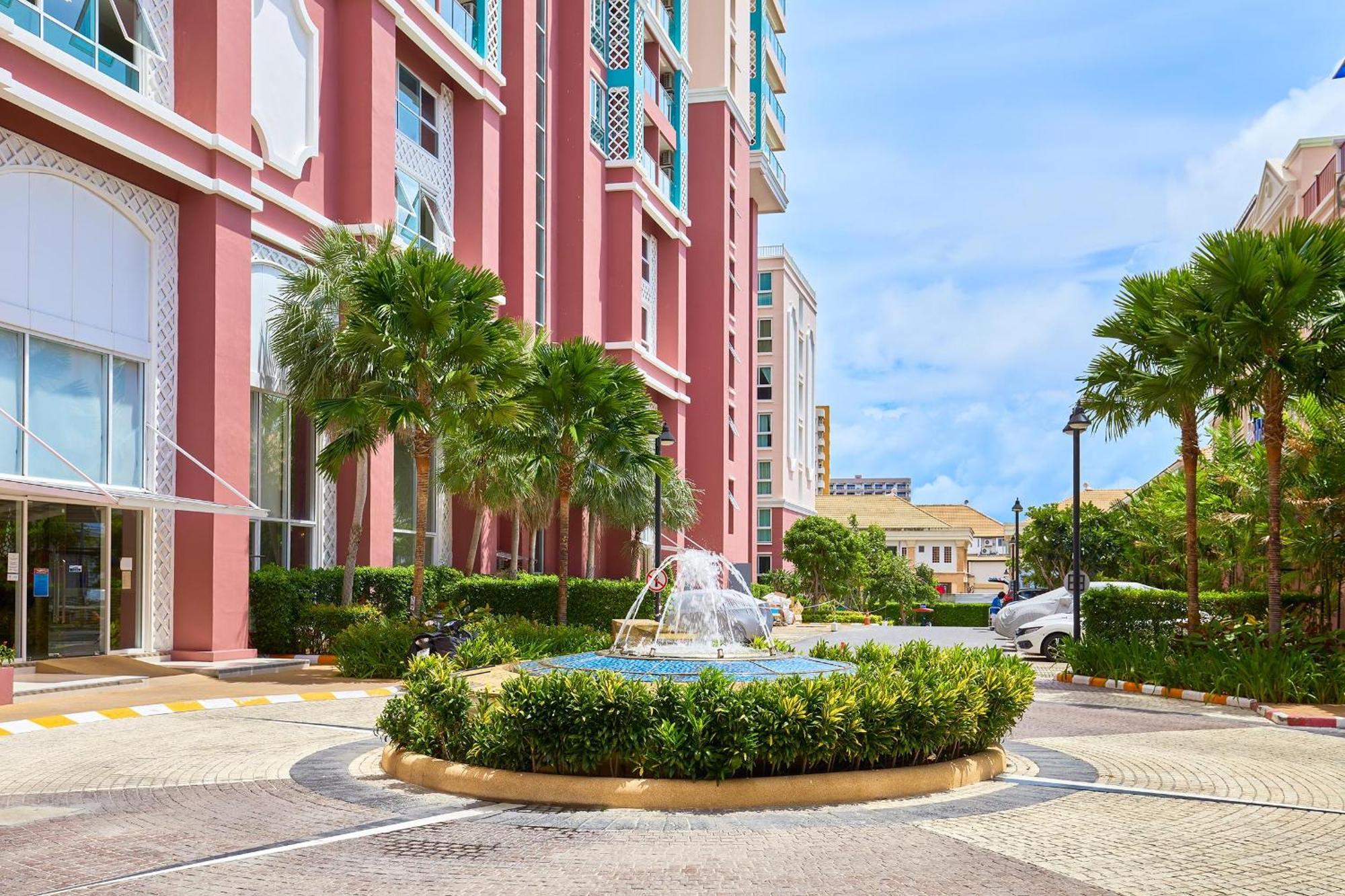 Apartment Grande Carribean L Family Stay L Pattaya L Luxury Views & Comfort Pattaya
