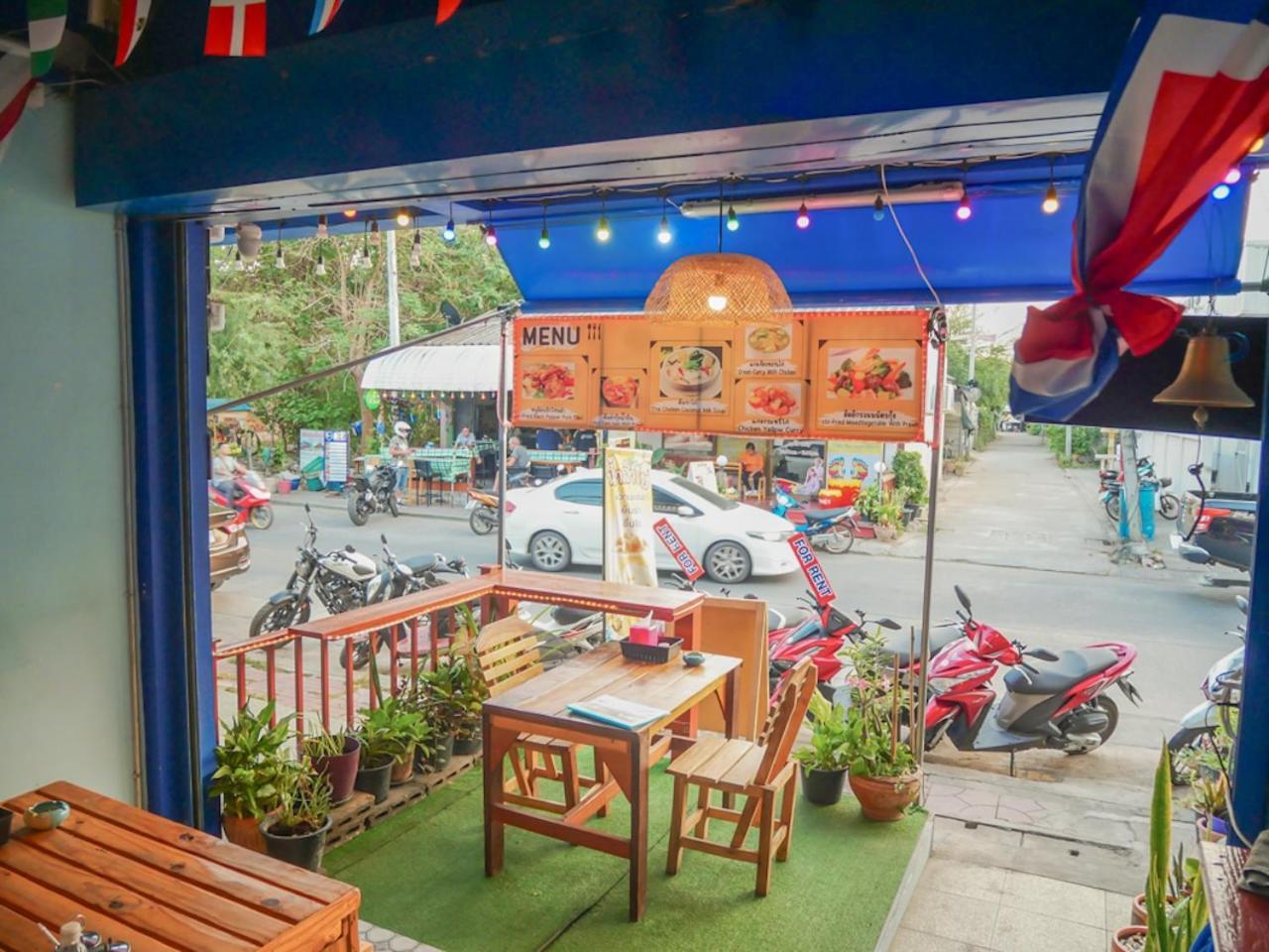 Noot's Bar And 5* Kanchanaburi