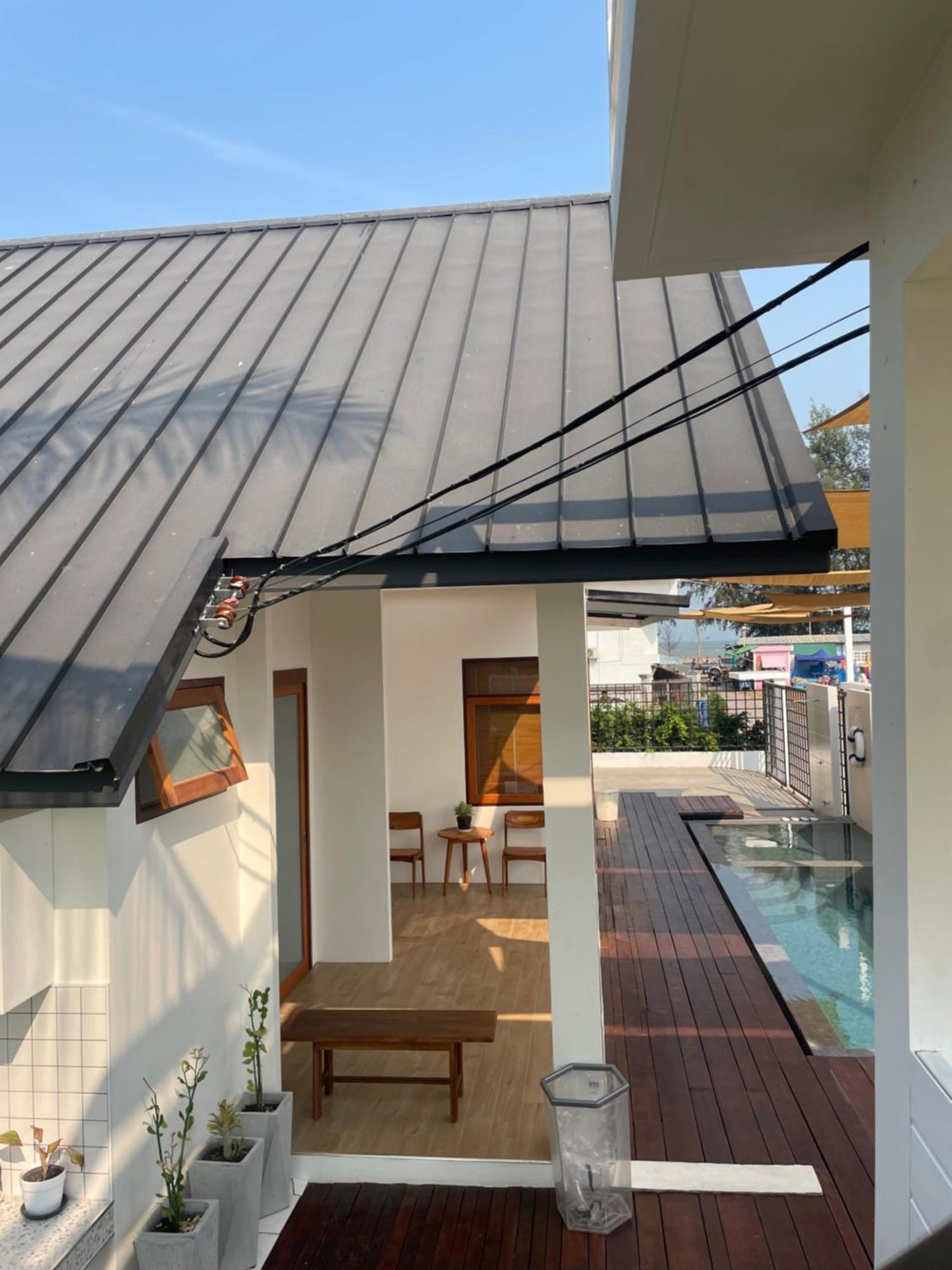 Chao Sam Ran Pool Villa: Beachfront Retreat In Phetchaburi Villa Haad Chao Samran