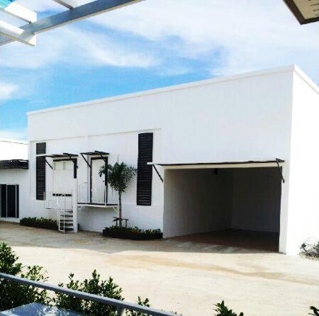 The Vista Pool Resort 4*