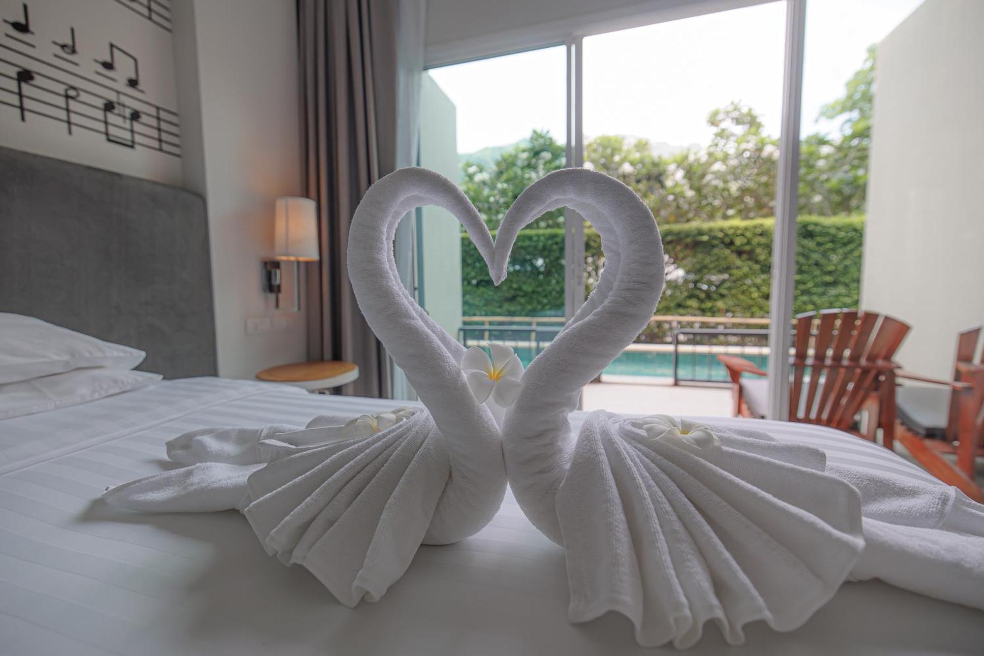 Hotel The Melody Phuket - Sha Extra Praia de Kata