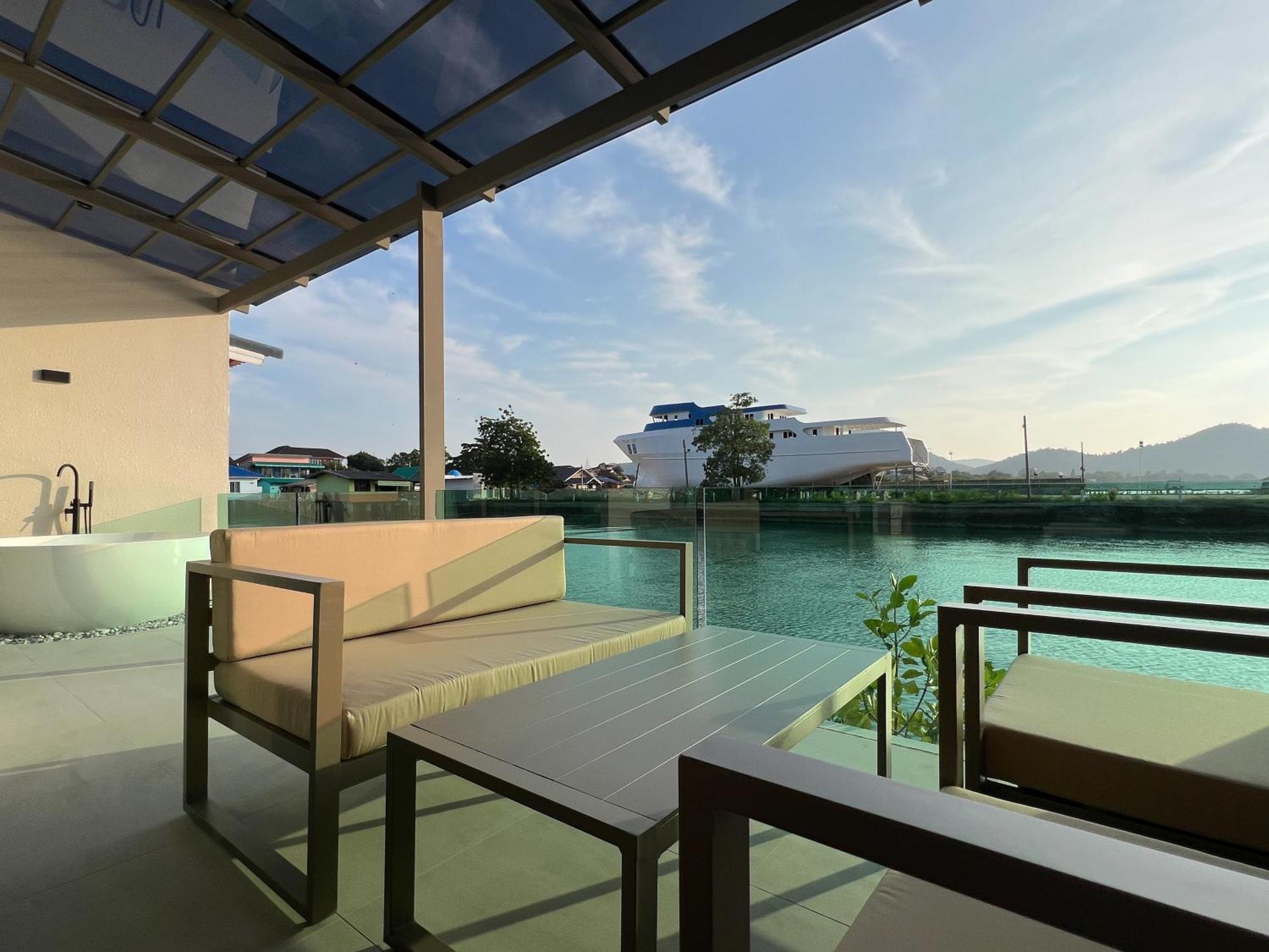 Baan Tah On The Sea Guest house 3*