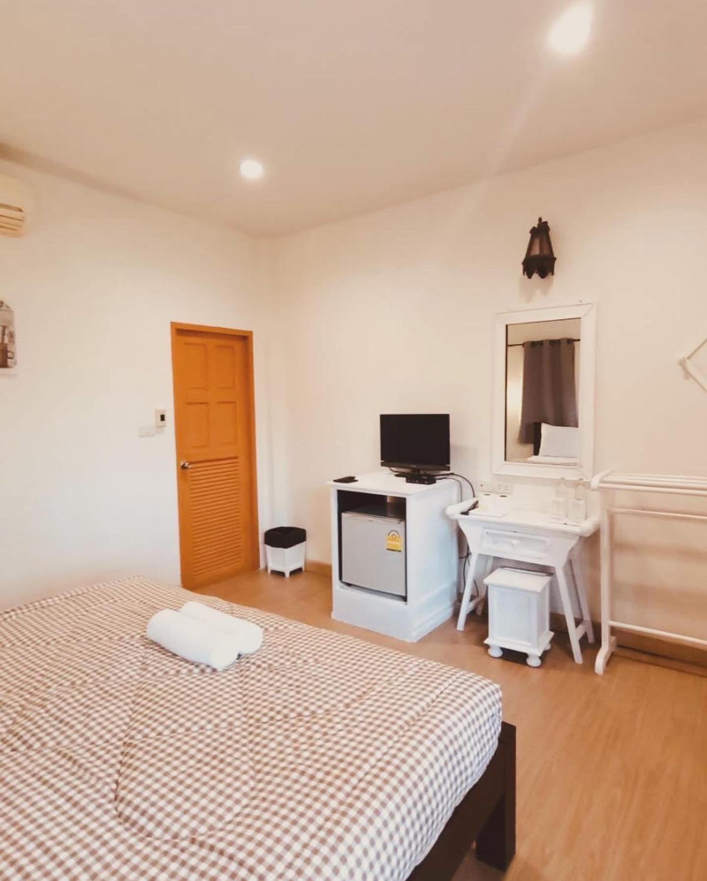 Resort Baan Suan Rojjana