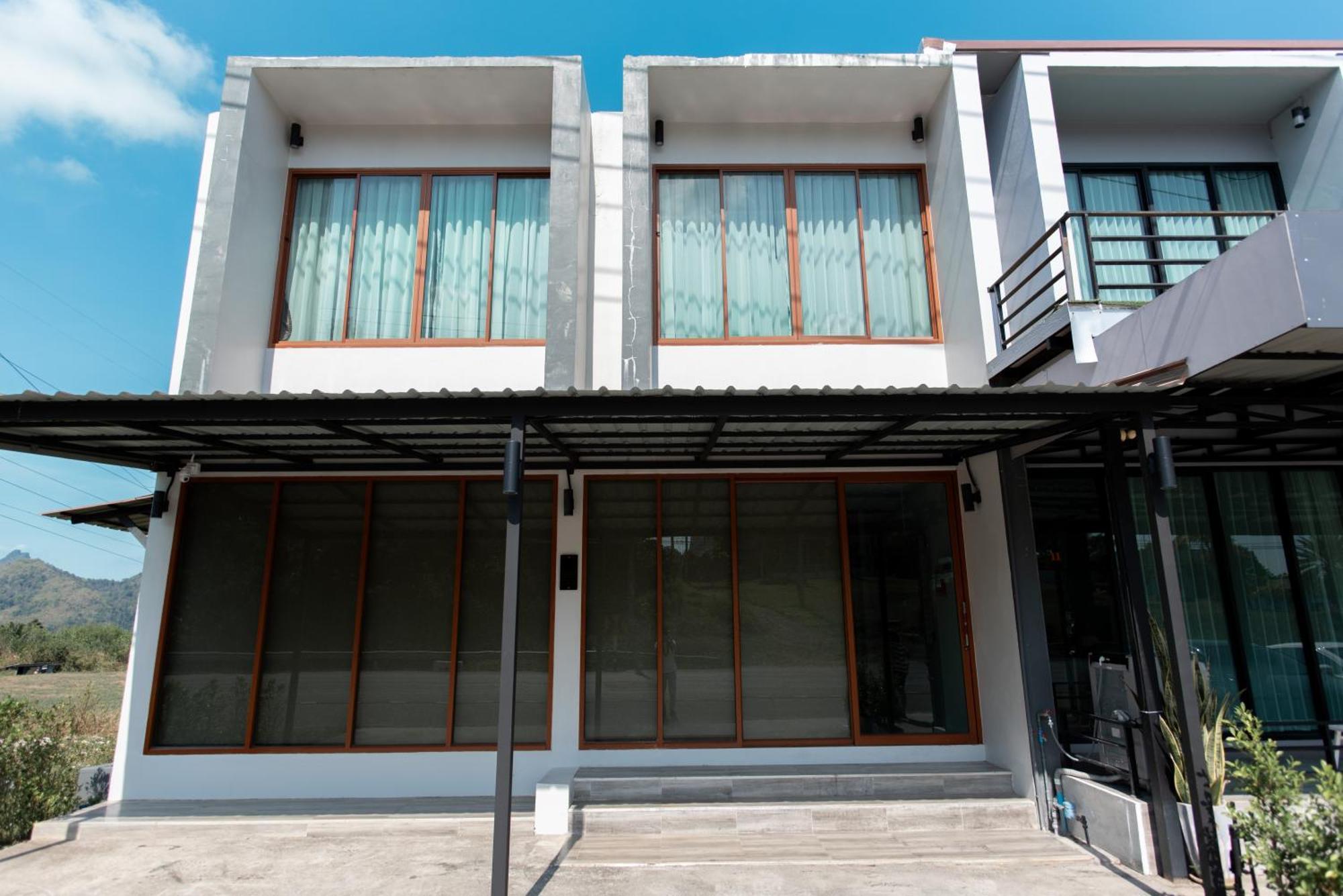 Dham ธาม Villa Ban Pha Saeng Lang
