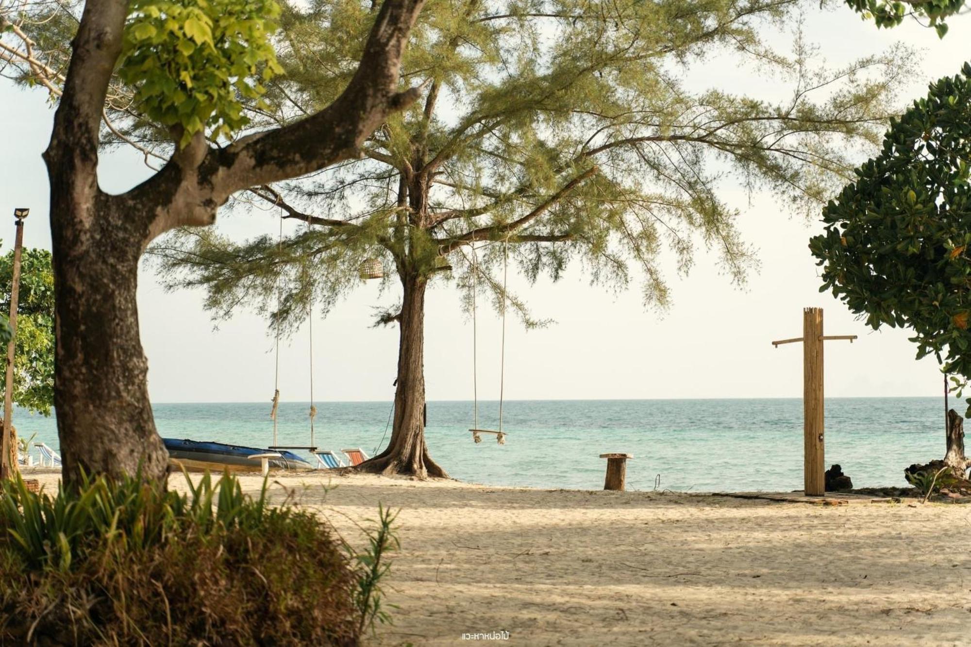 Resort Mayalay Resort-green Koh Ngai