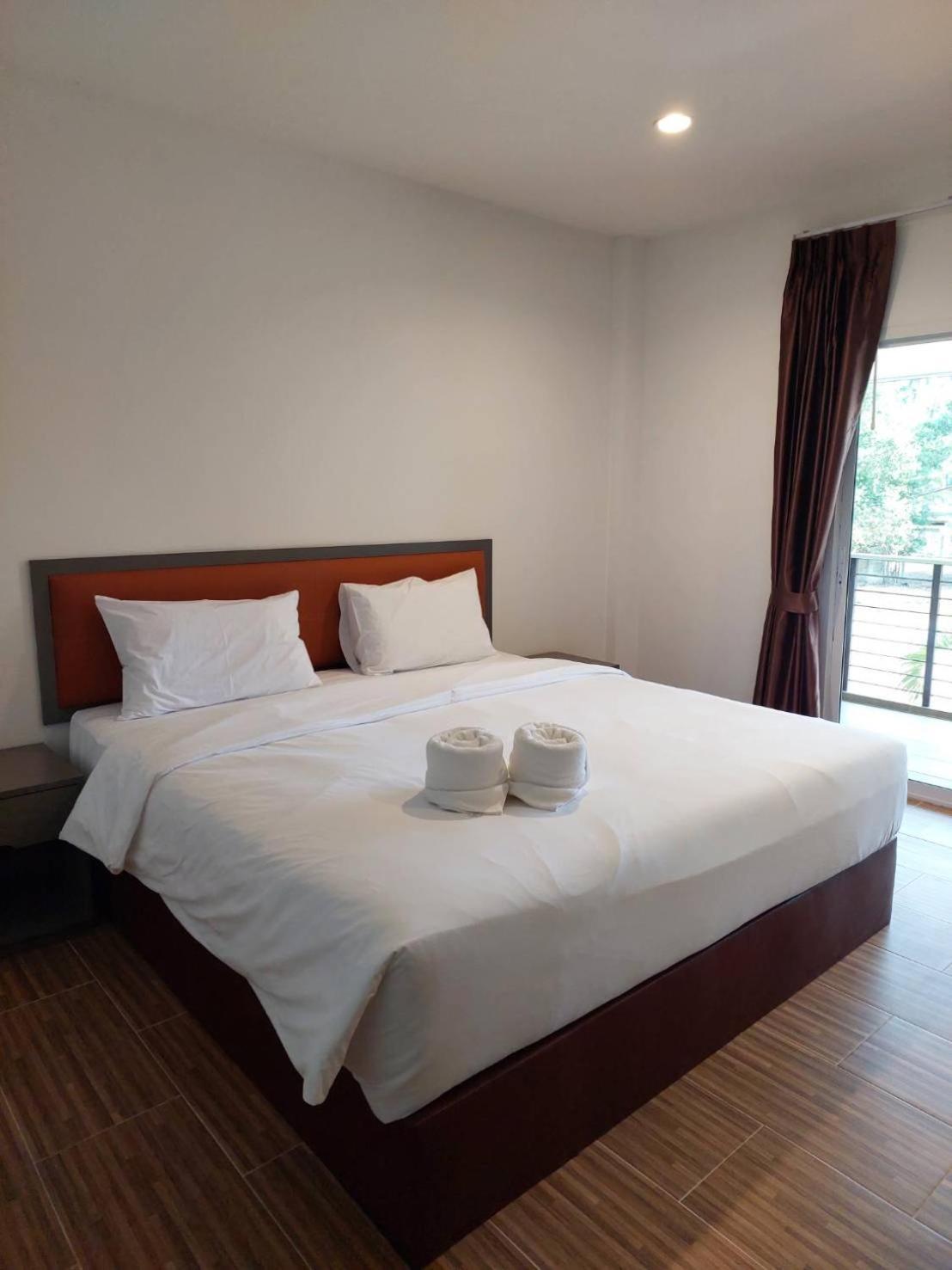 Sisina Hotel *