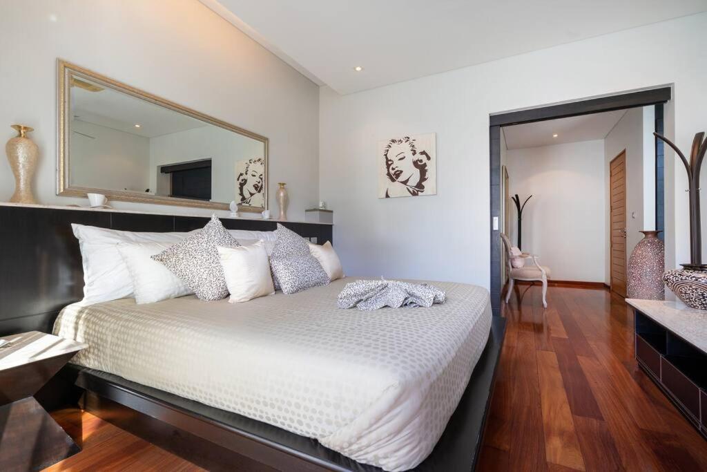 13 - Seaside Bliss Overlooking Rawai * Phuket