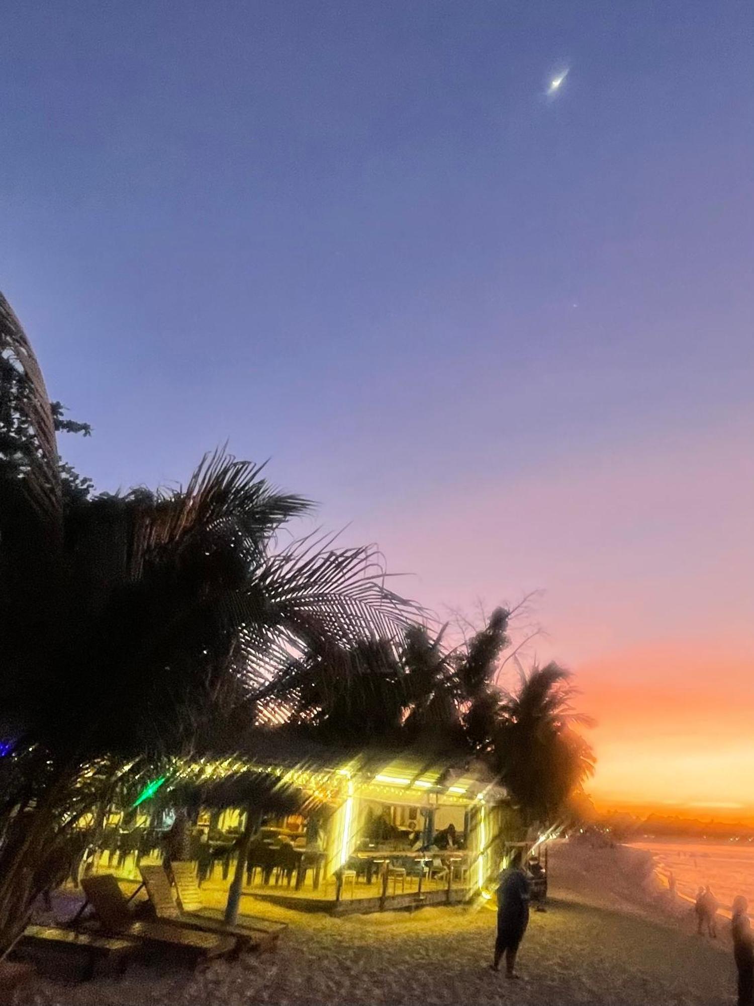 Moonhut Hotel