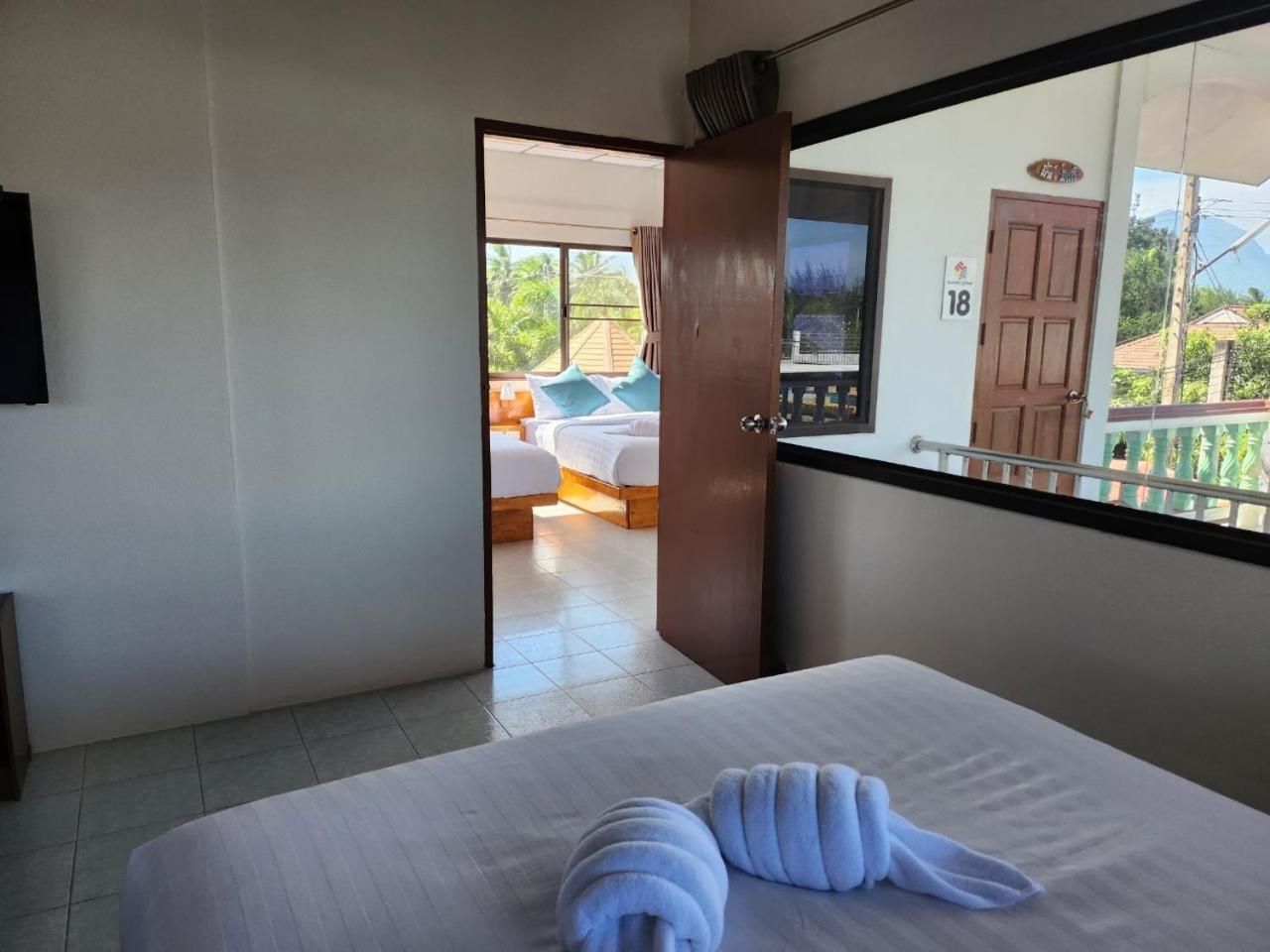 Resort Box At Pran Sam Roi Yot