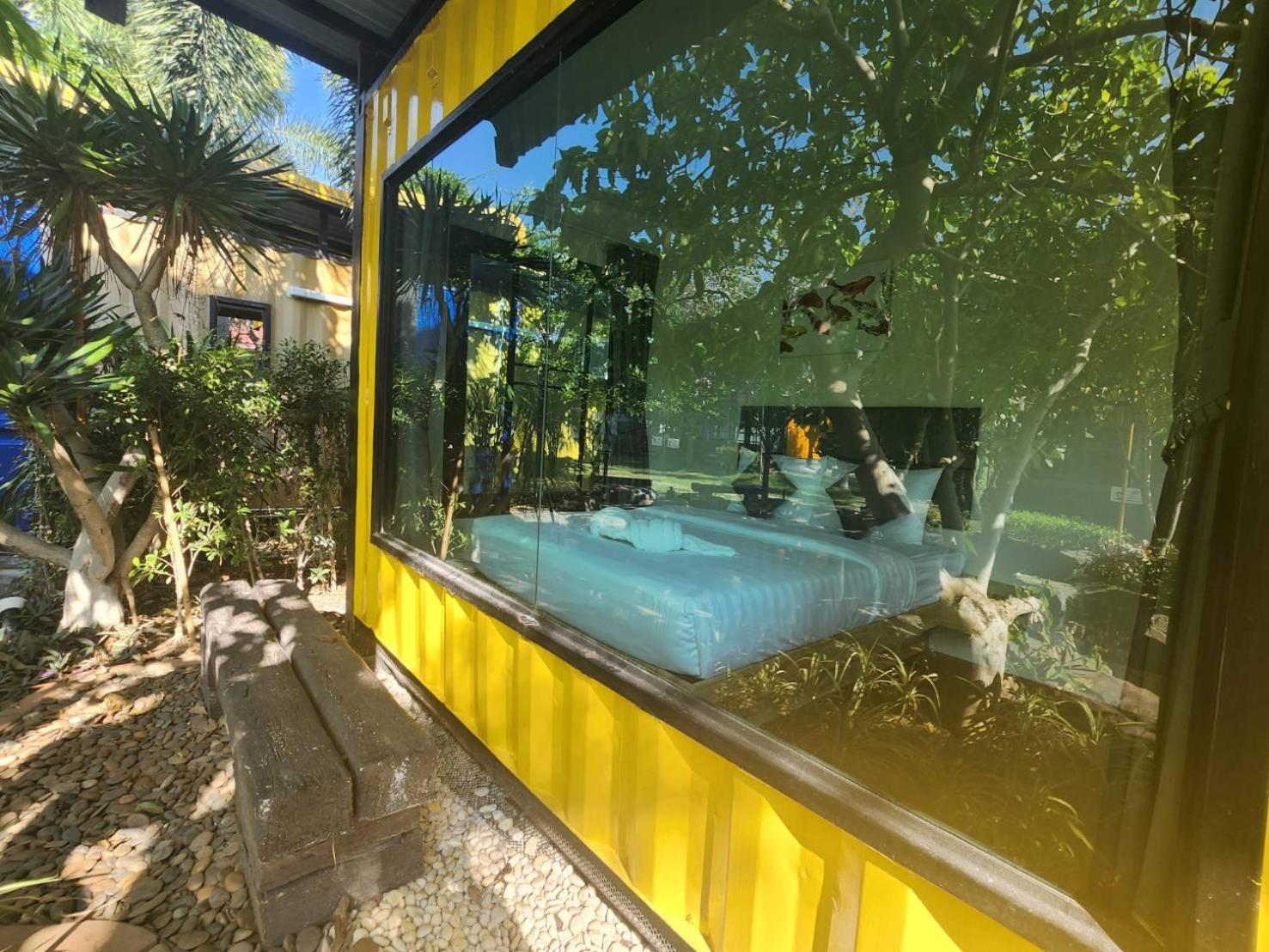 Resort Box At Pran