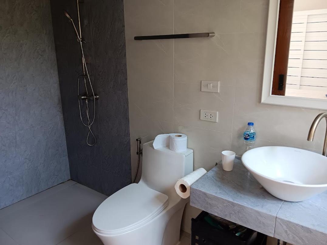 Guest house Bantai White House