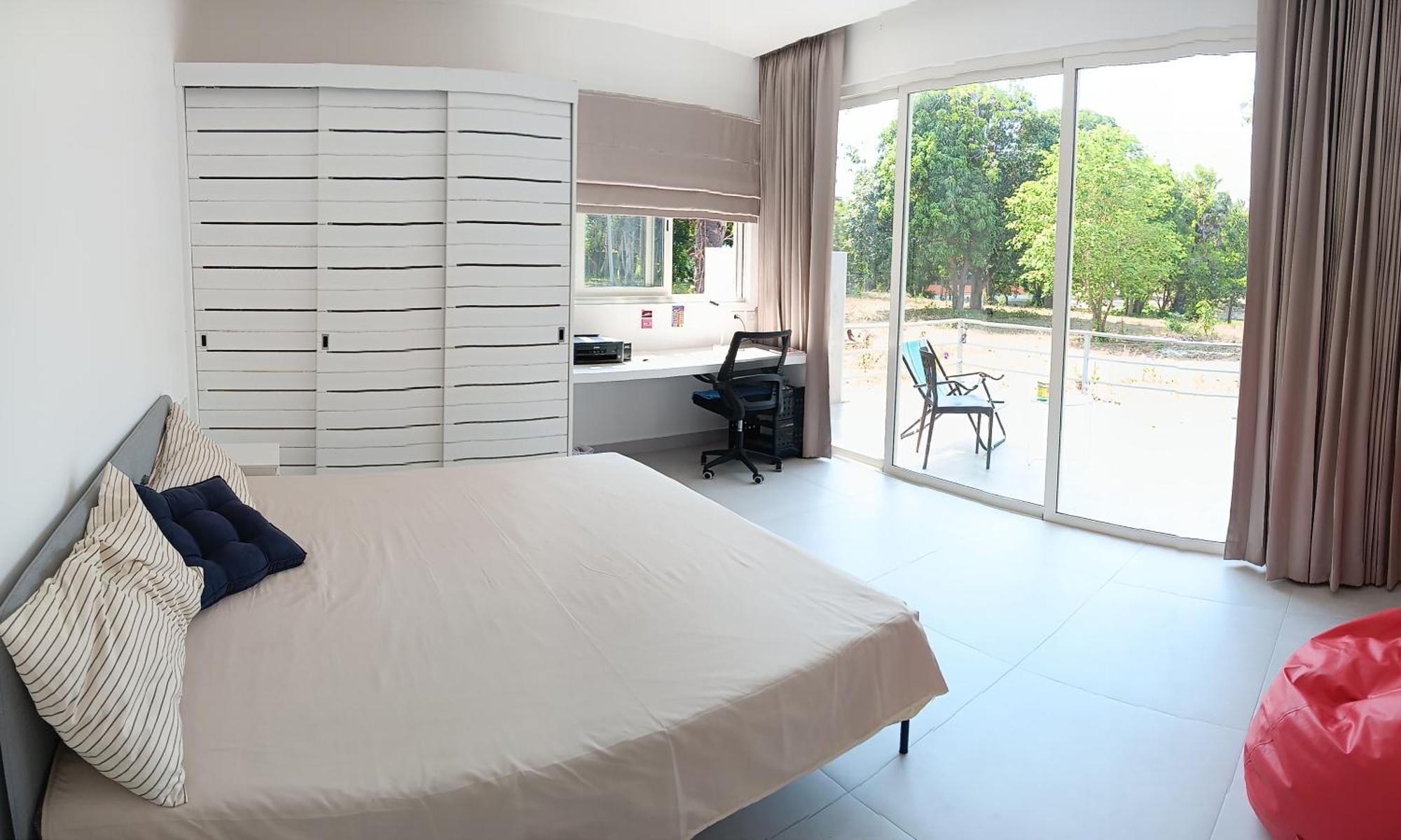 Bantai White House Amphoe Koksamui