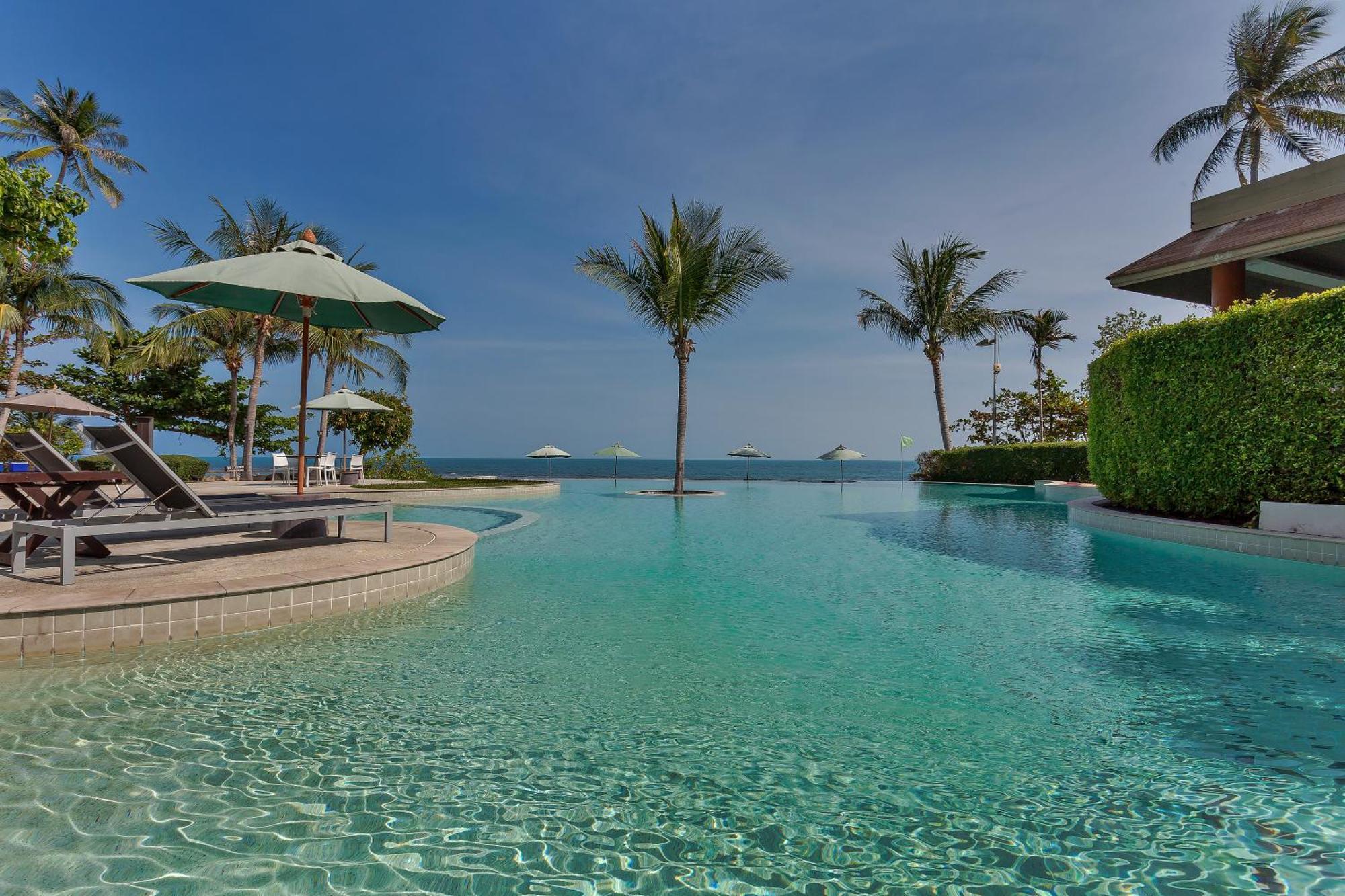 Apartment Shasa - Luxury Beachfront
