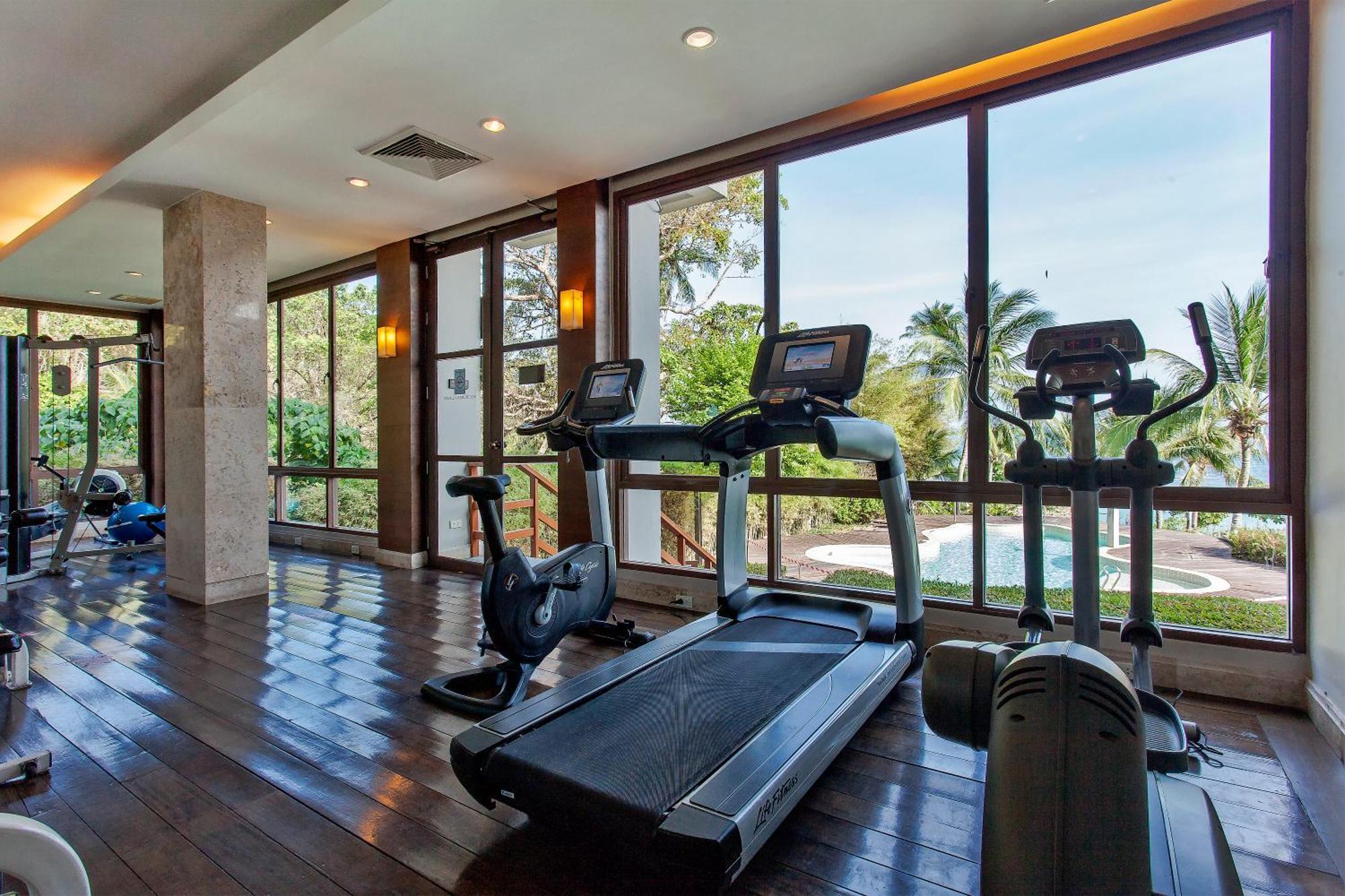 Apartment Shasa - Luxury Beachfront