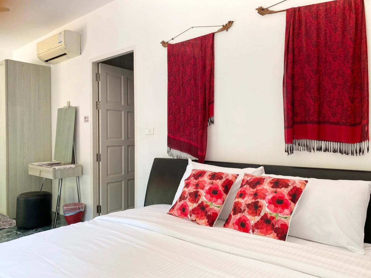Villa - Nap Dau - 10 Bedroom Private Pool - Phuket