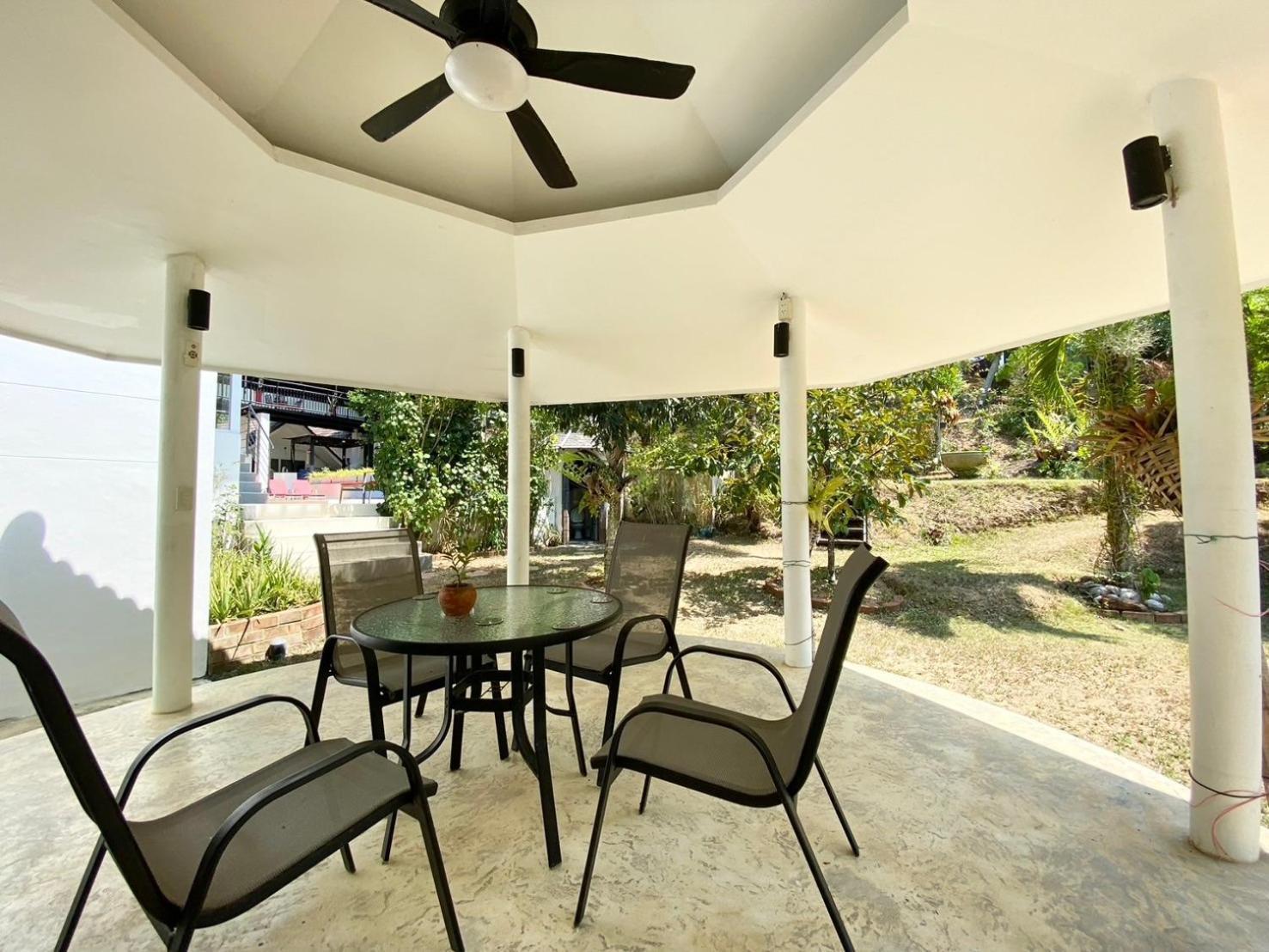 - Nap Dau - 10 Bedroom Private Pool - Phuket Villa Chalong