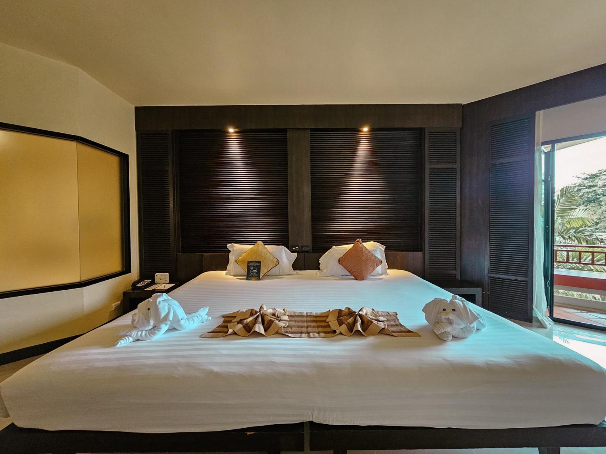 The Nouveau And Golf Hotel Chumphon