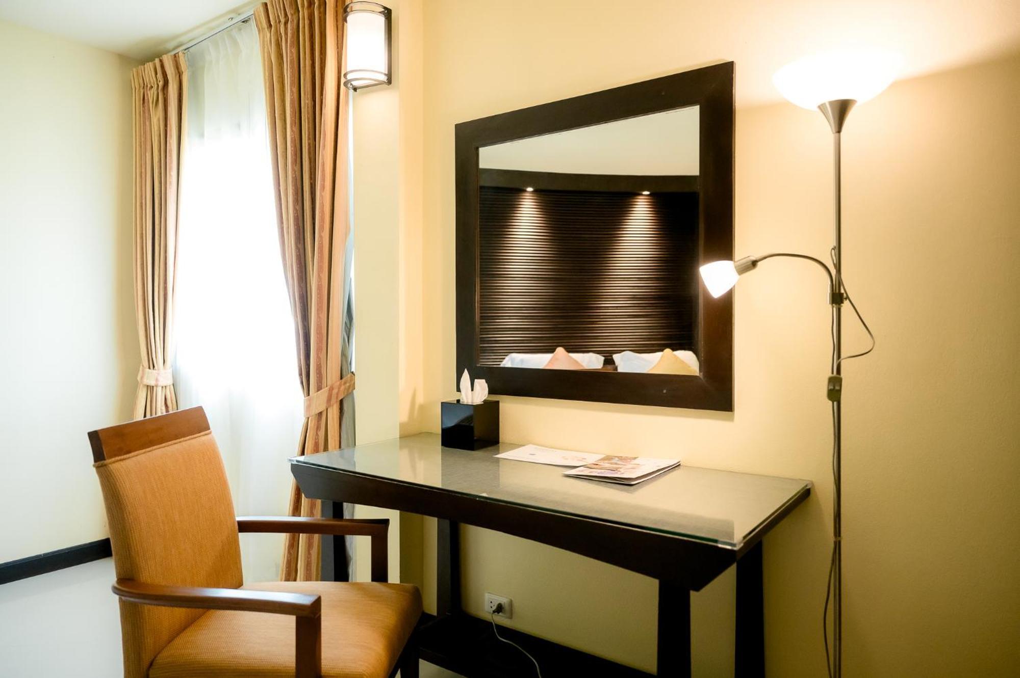 The Nouveau And Golf Hotel
