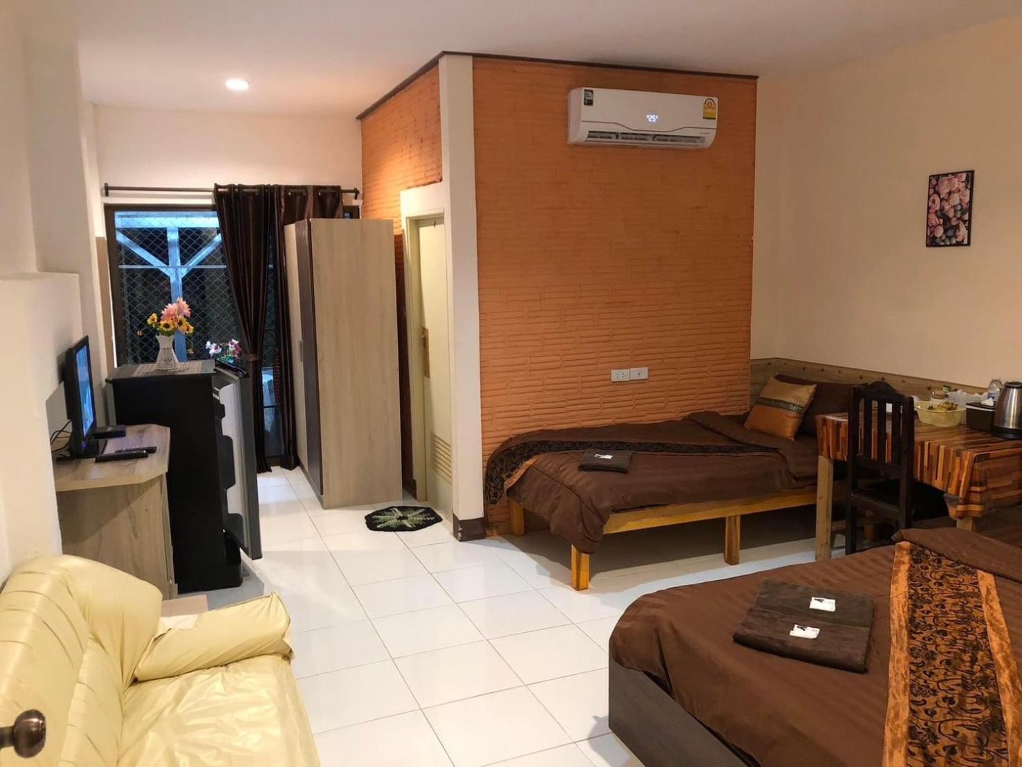 โรงแรมแสนดีเพลส เมาเท่นวิว Aparthotel 2*