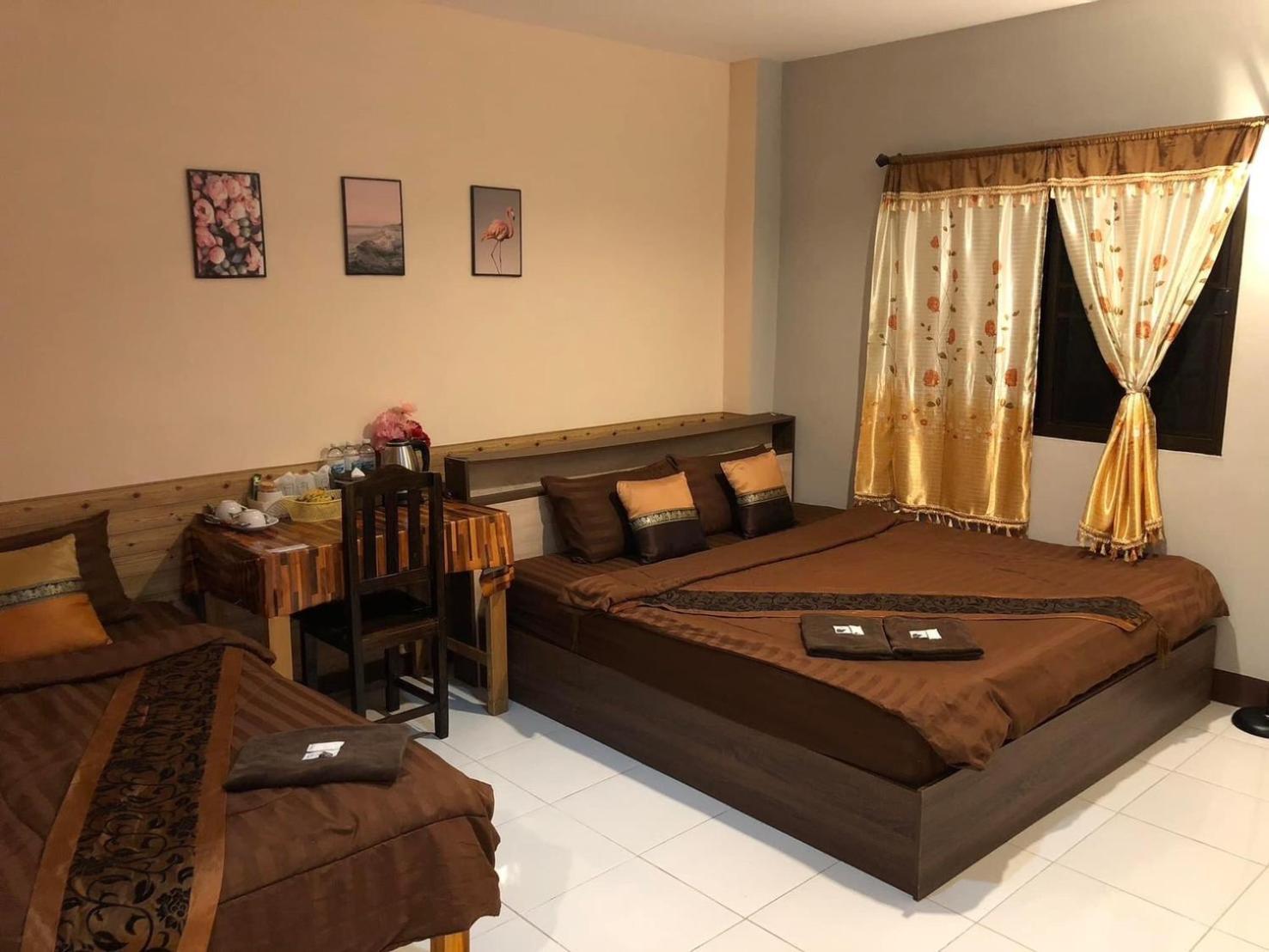 โรงแรมแสนดีเพลส เมาเท่นวิว Aparthotel 2*