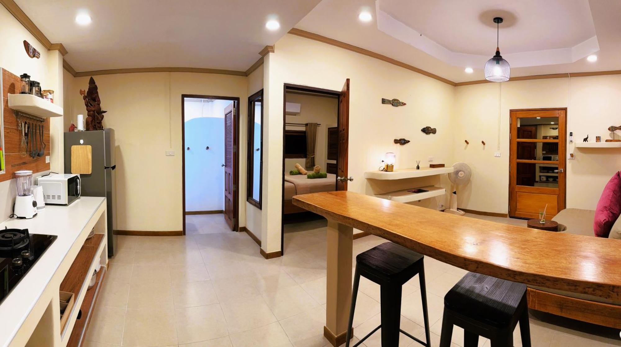 Guest house Three Rare & Private Front Thongsala