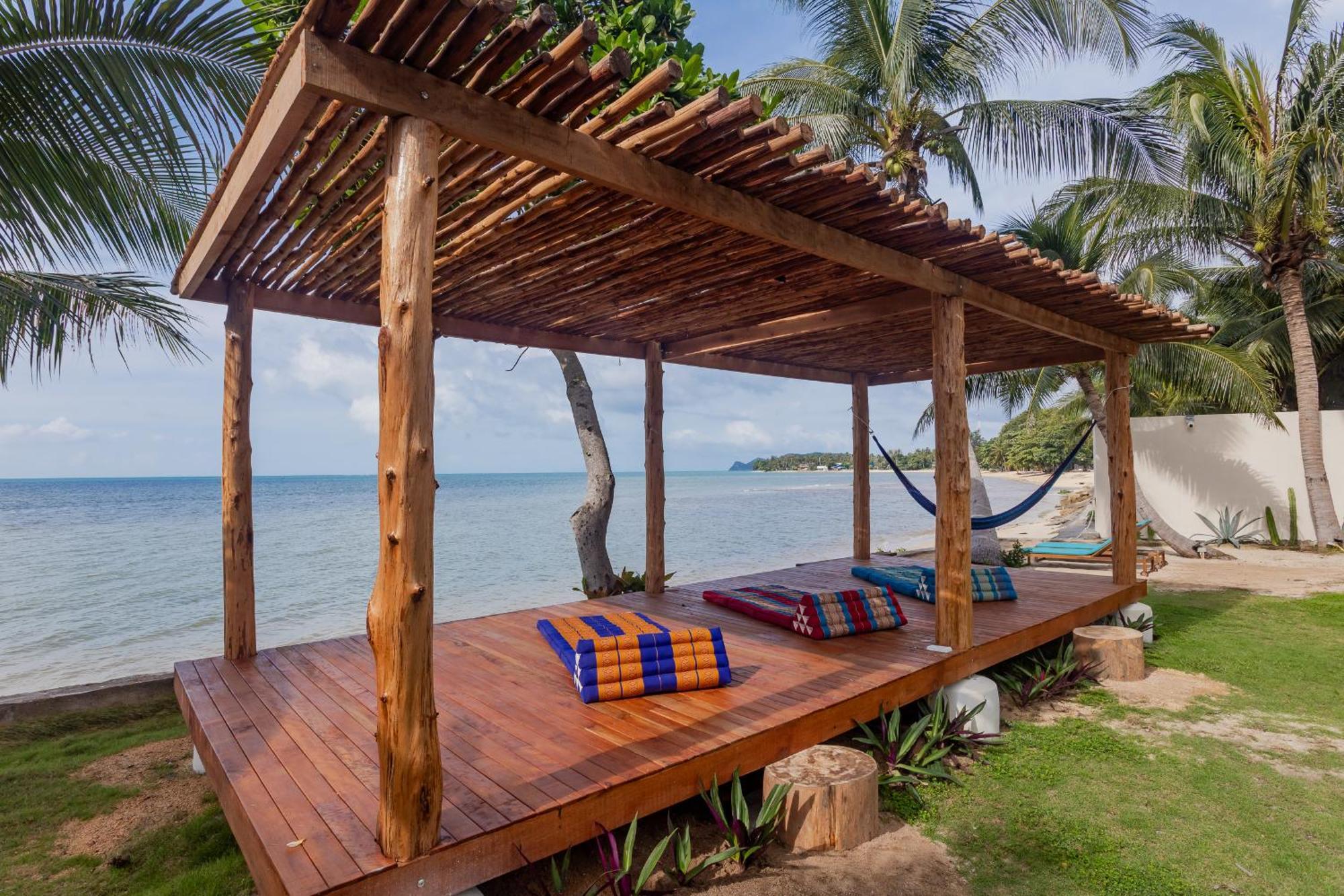Three Rare & Private Front Guest house