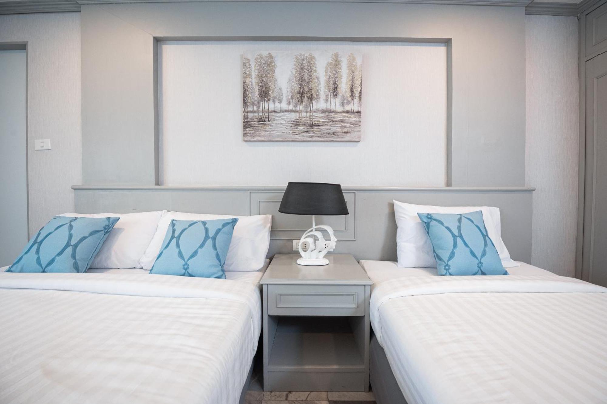 Chaipat Hotel 3*
