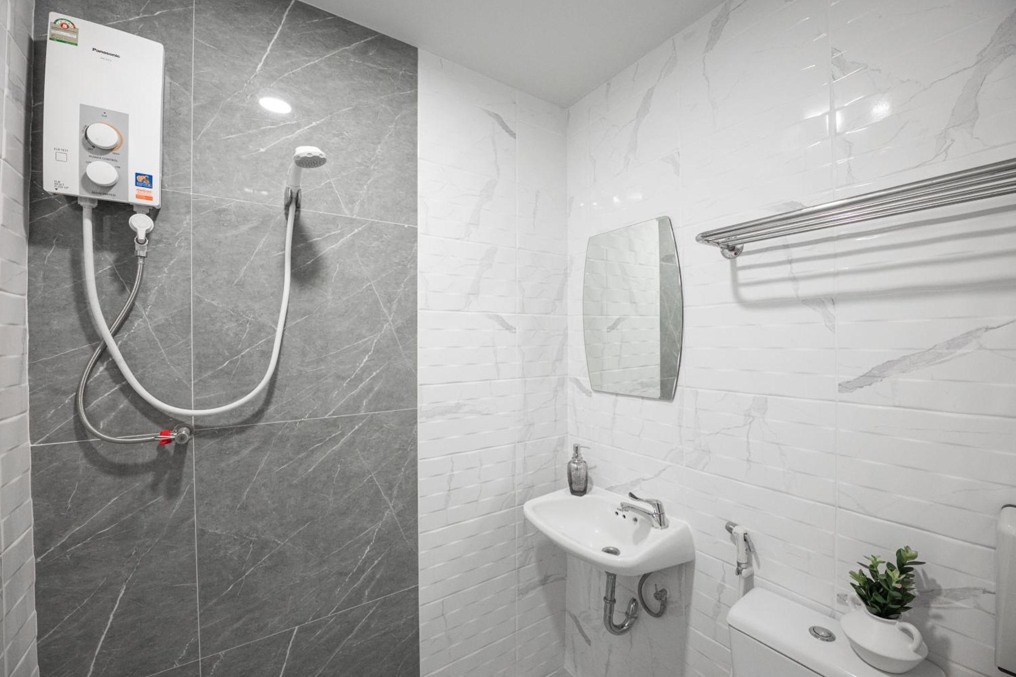 Hotel Chaipat 3*