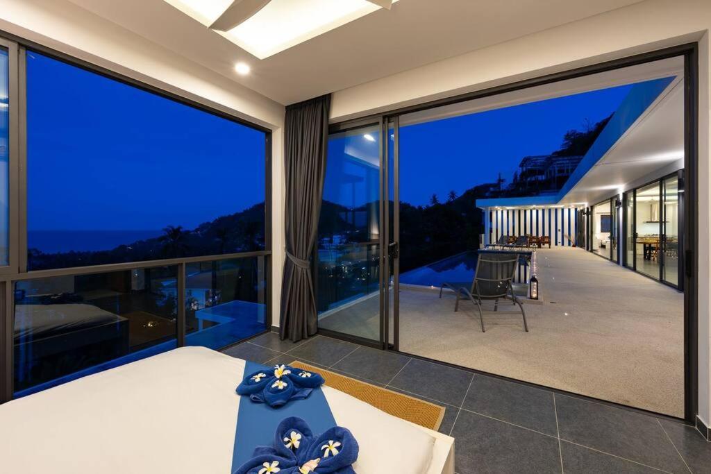 15% Off ! Brand New Near Villa