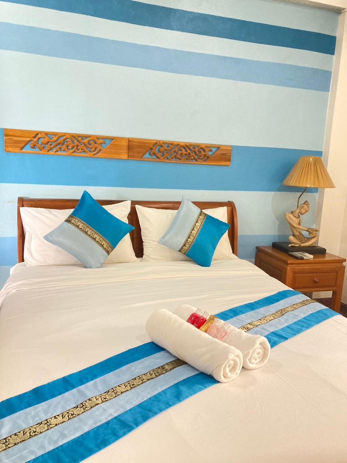 Wiriya House Hostel
