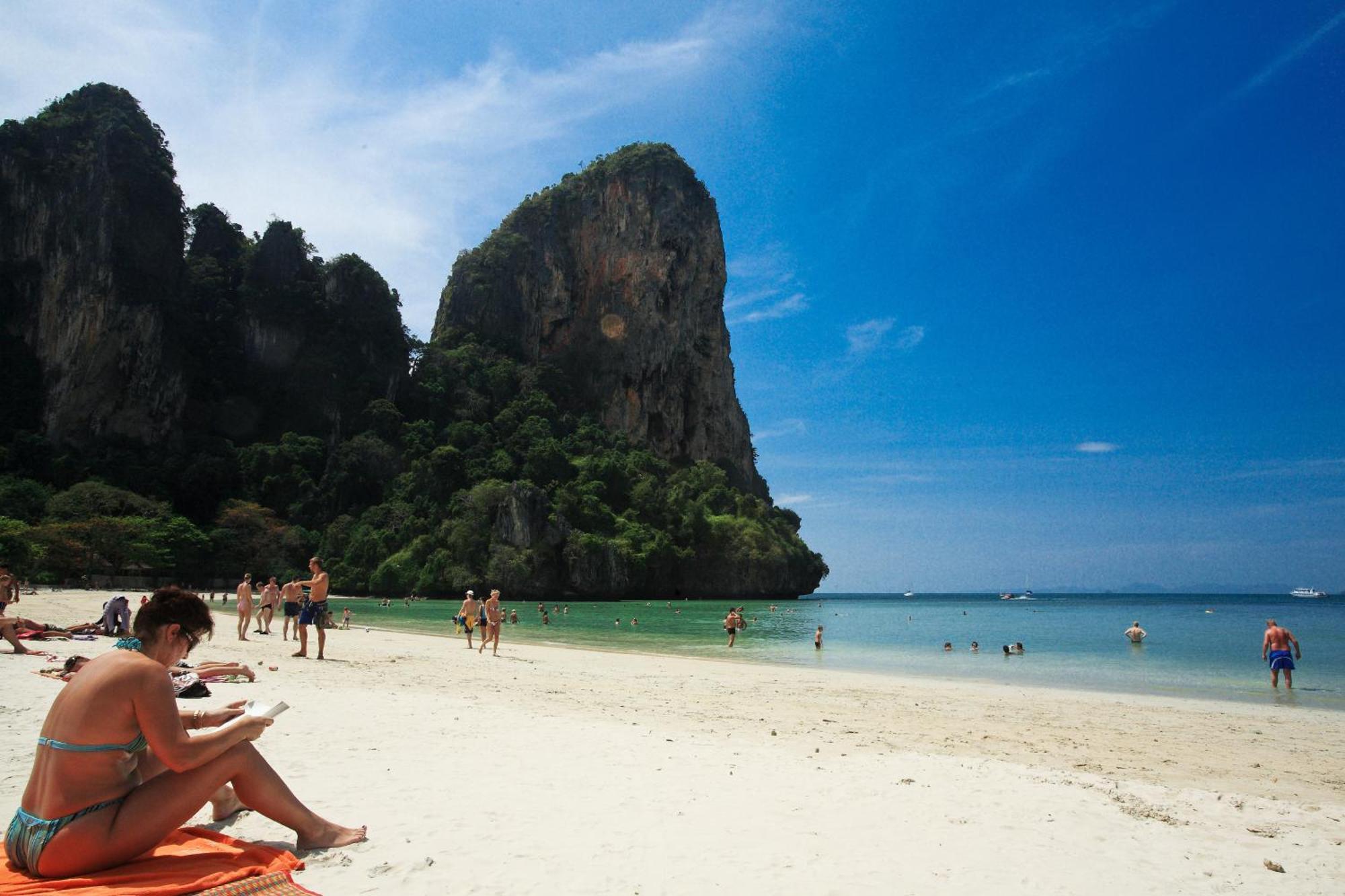 Resort Bay &