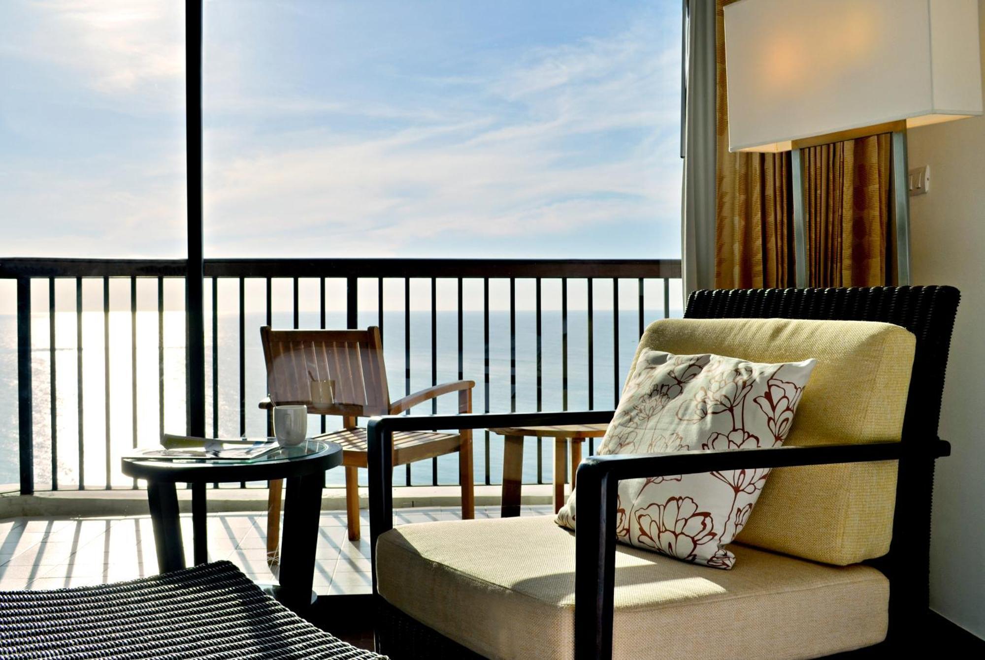 Radisson & Hua Hin Cha-Am