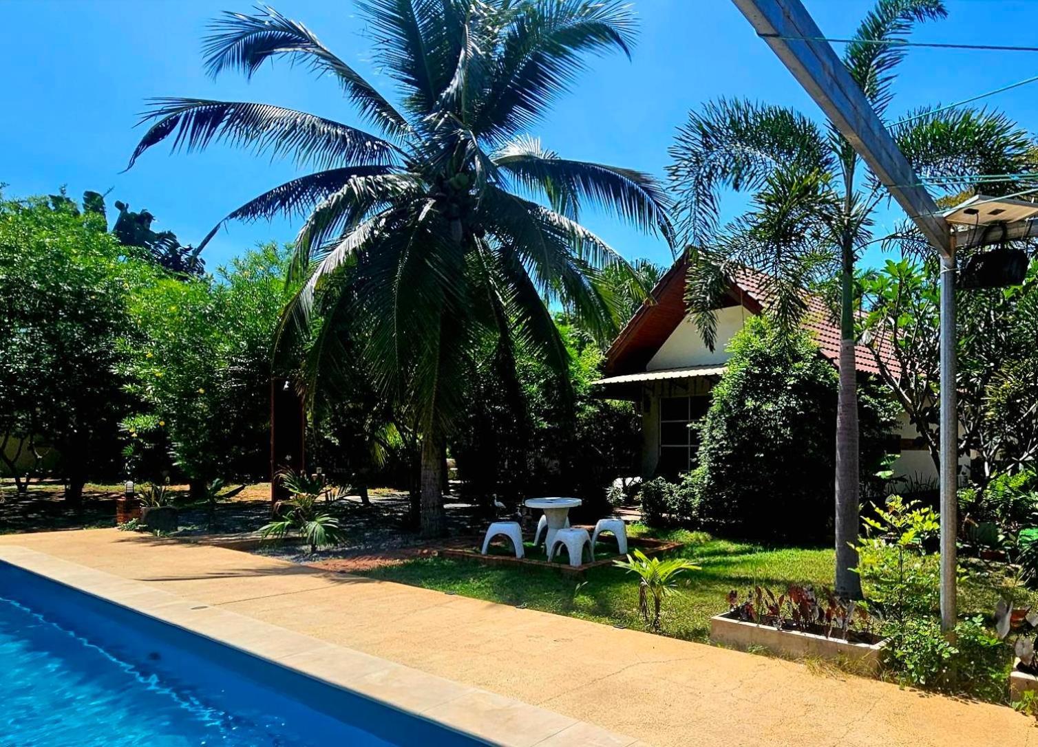 The Hillside Resort