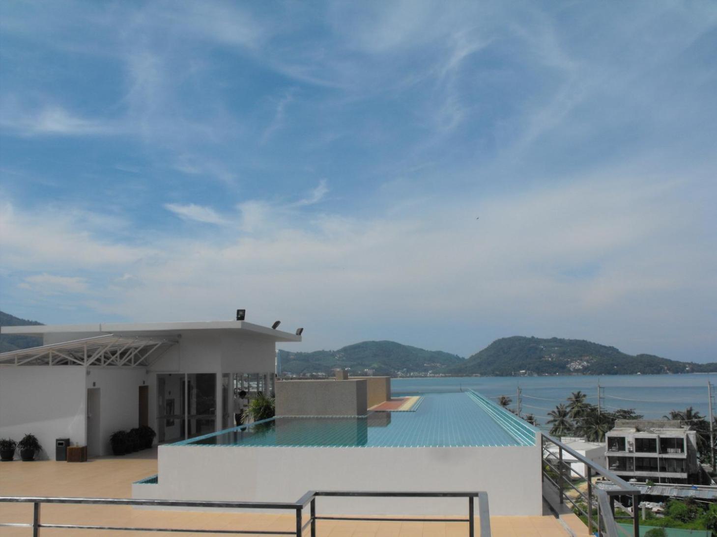 Hotel The Baycliff Residences Patong