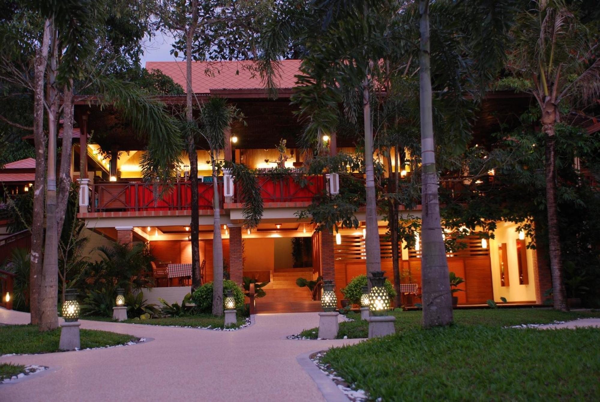 Resort Khaolak Bayfront 3*