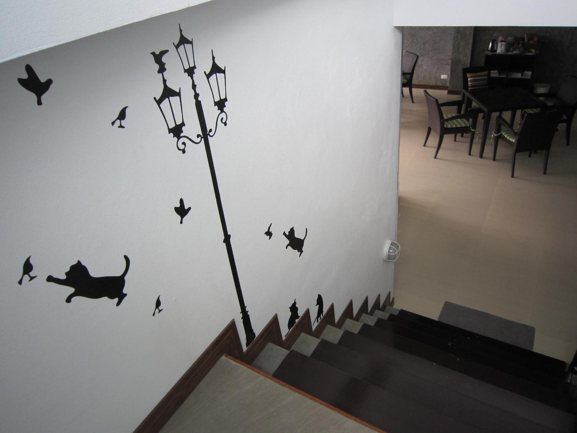 Hotel White Cat