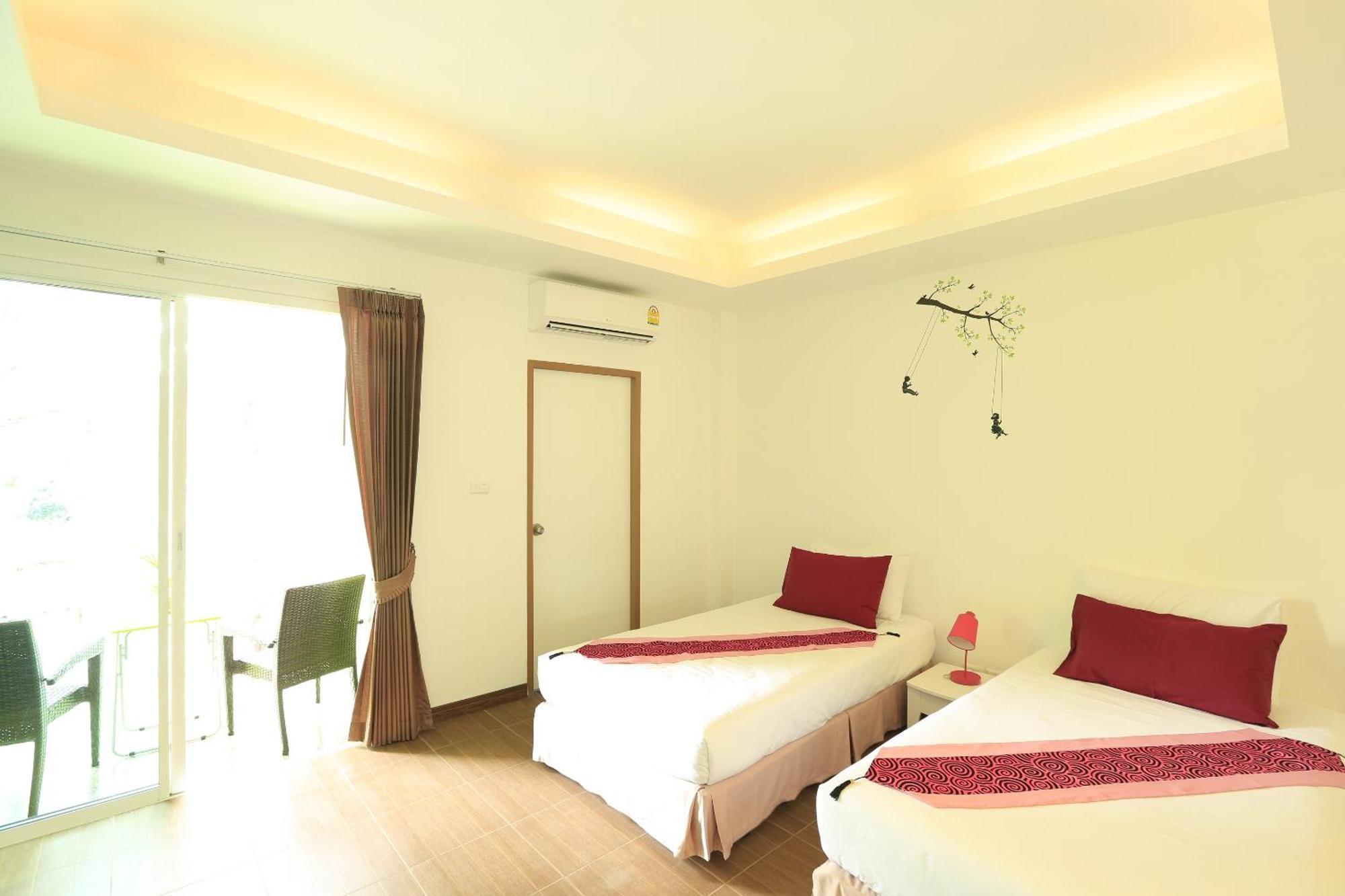 Hotel White Cat 2*